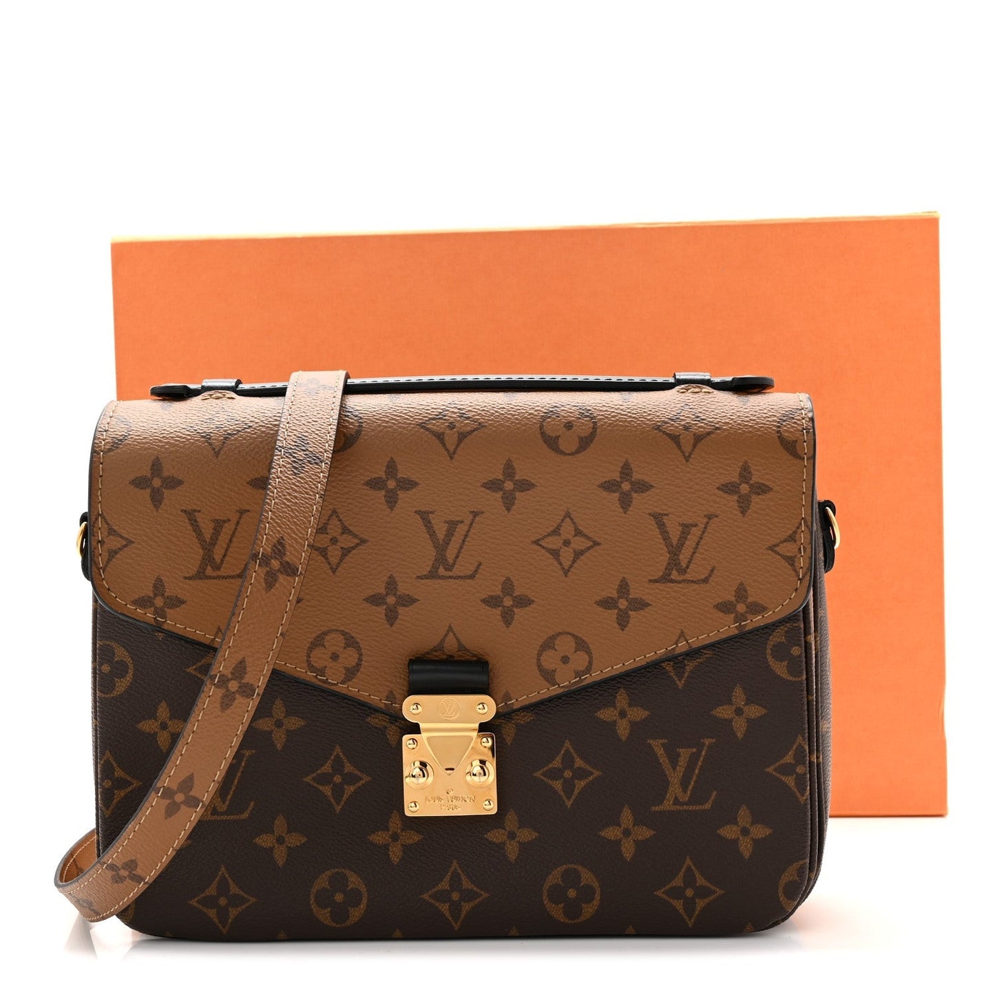 Reverse Monogram Pochette Metis