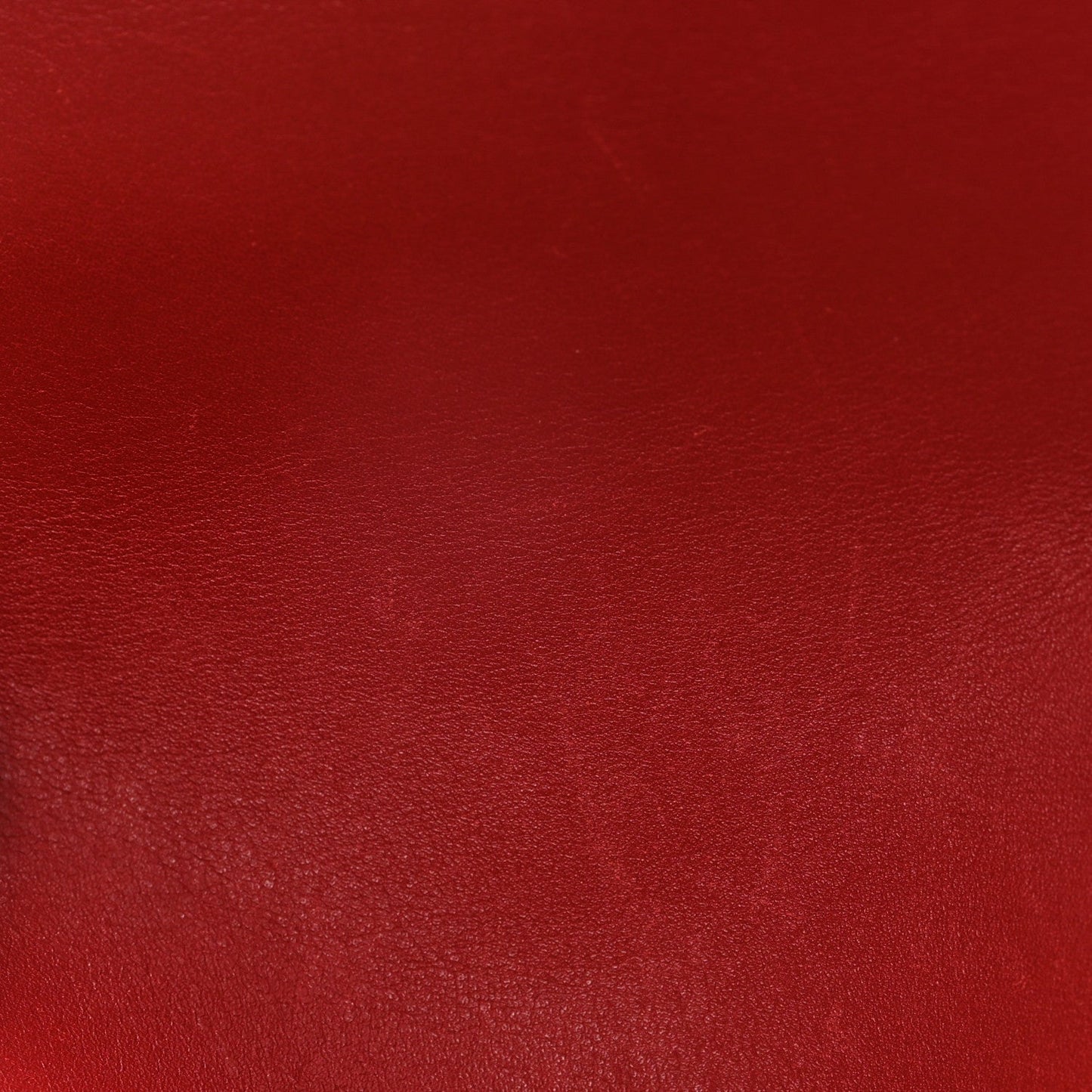 Calfskin Matelasse Super Mini GG Marmont Shoulder Bag Hibiscus Red