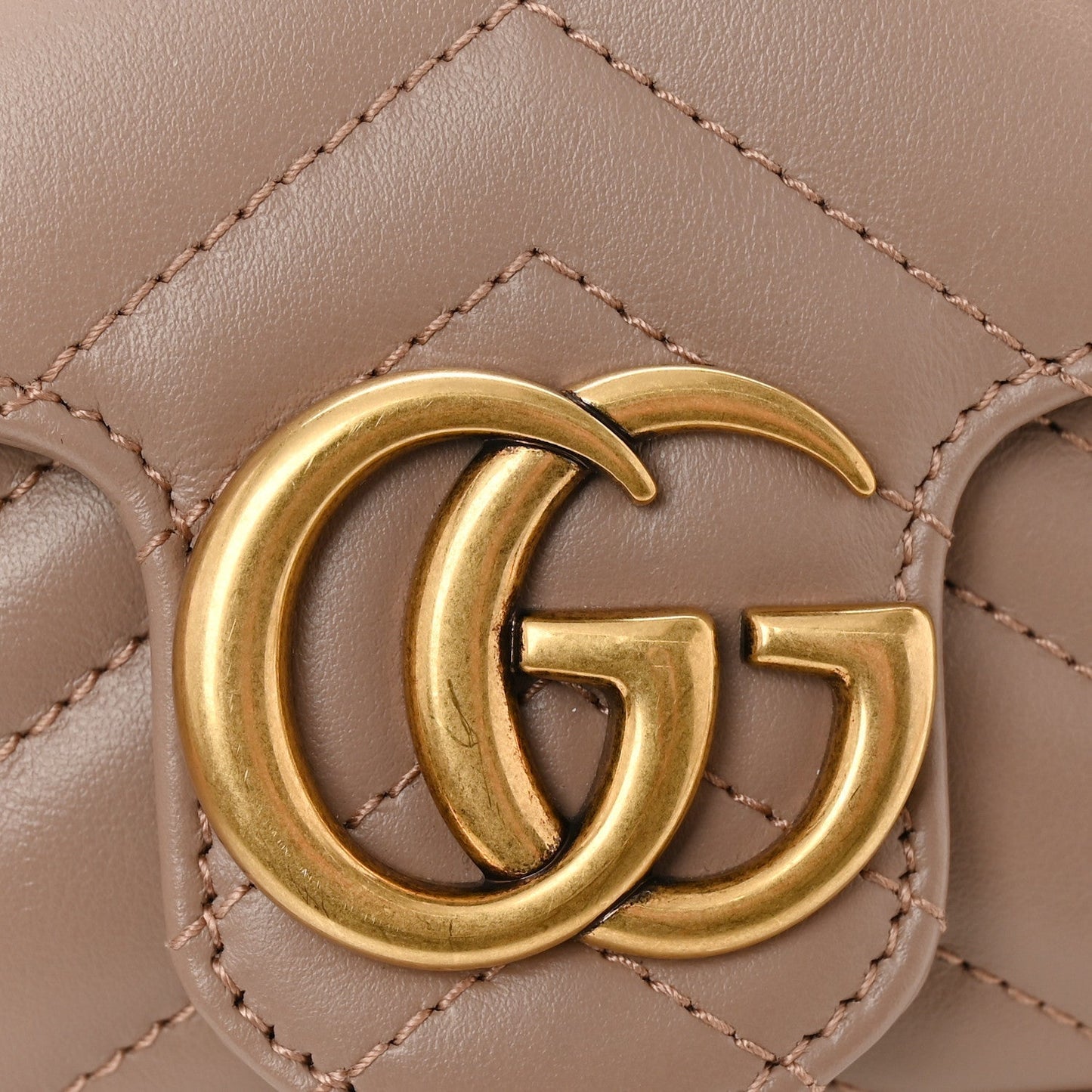 Calfskin Matelasse Super Mini GG Marmont Shoulder Bag Porcelain Rose