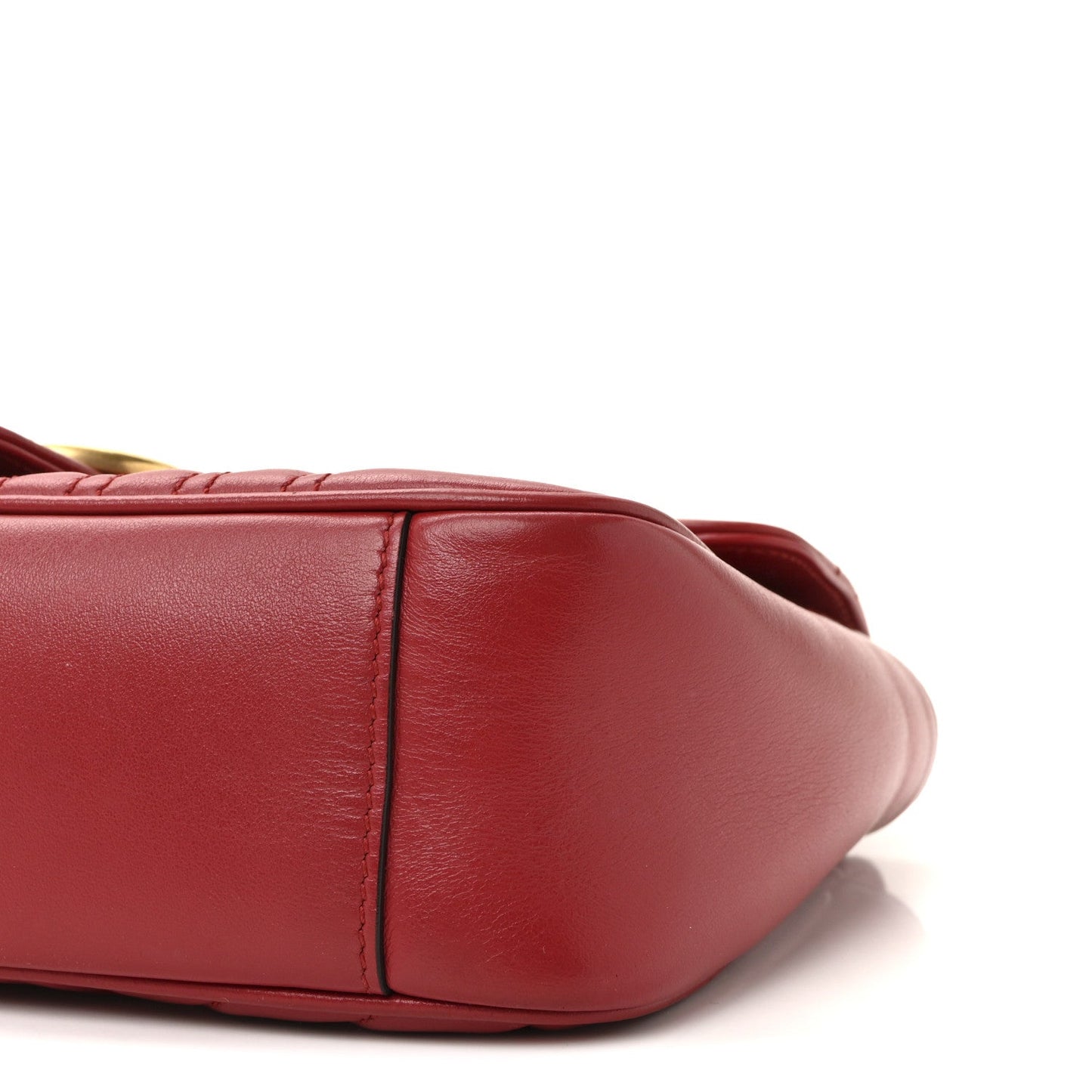 Calfskin Matelasse Small GG Marmont Shoulder Bag Hibiscus Red