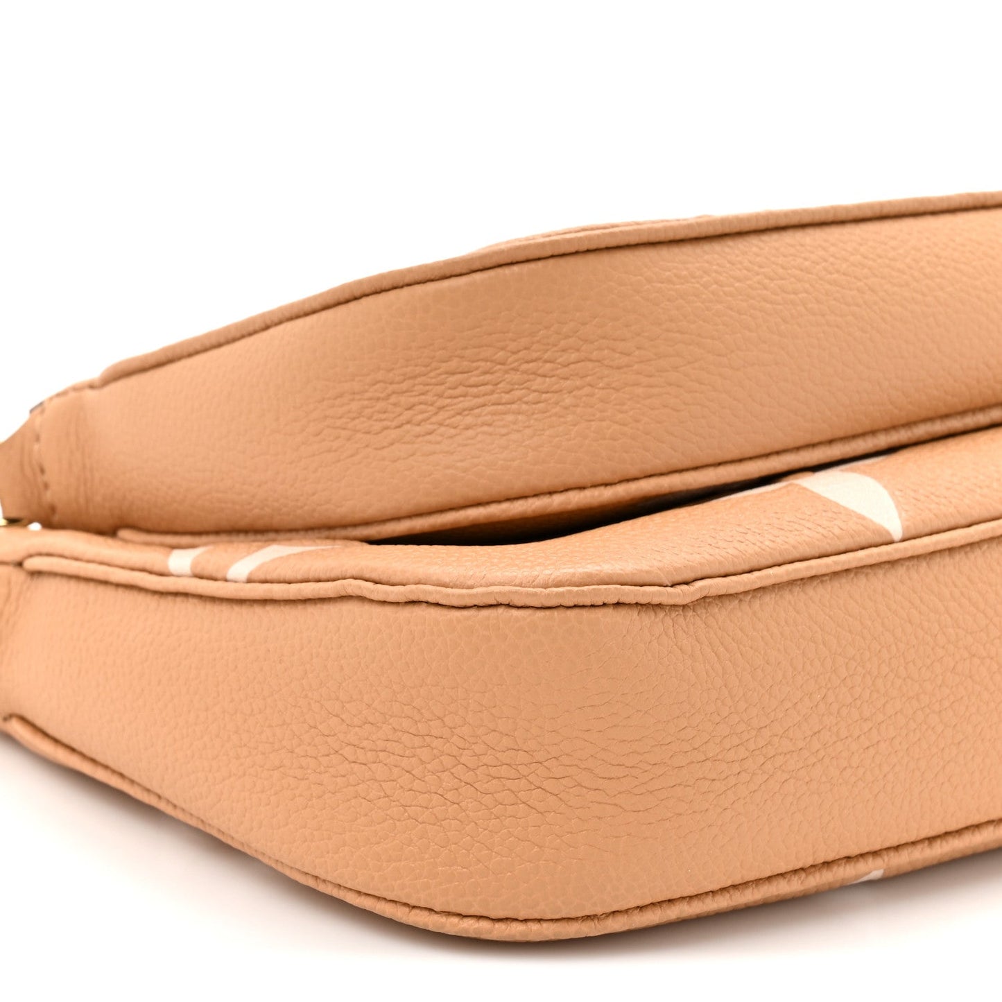 Empreinte Monogram Giant Multi Pochette Accessories Arizona Creme