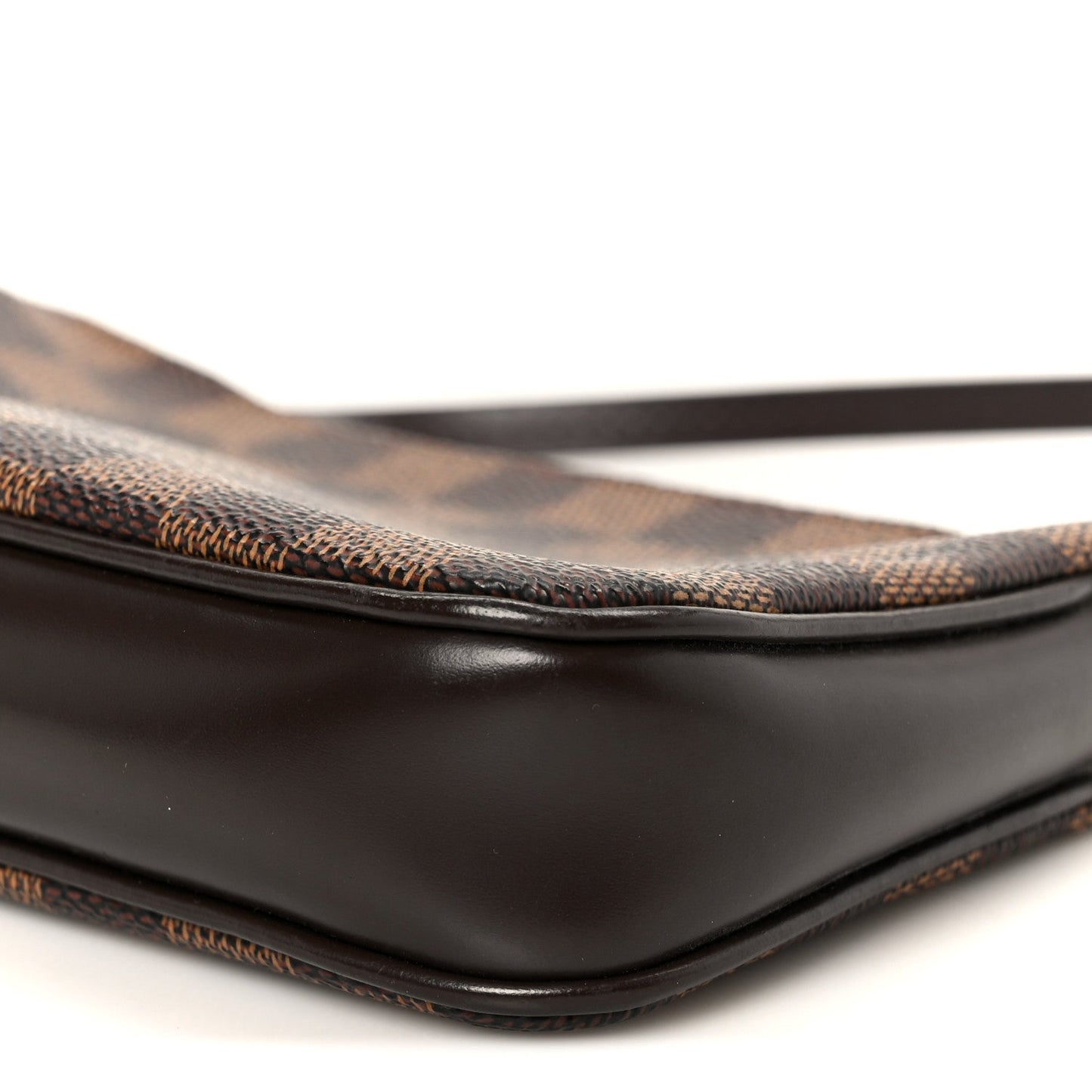 Damier Ebene Navona Pochette Accessories