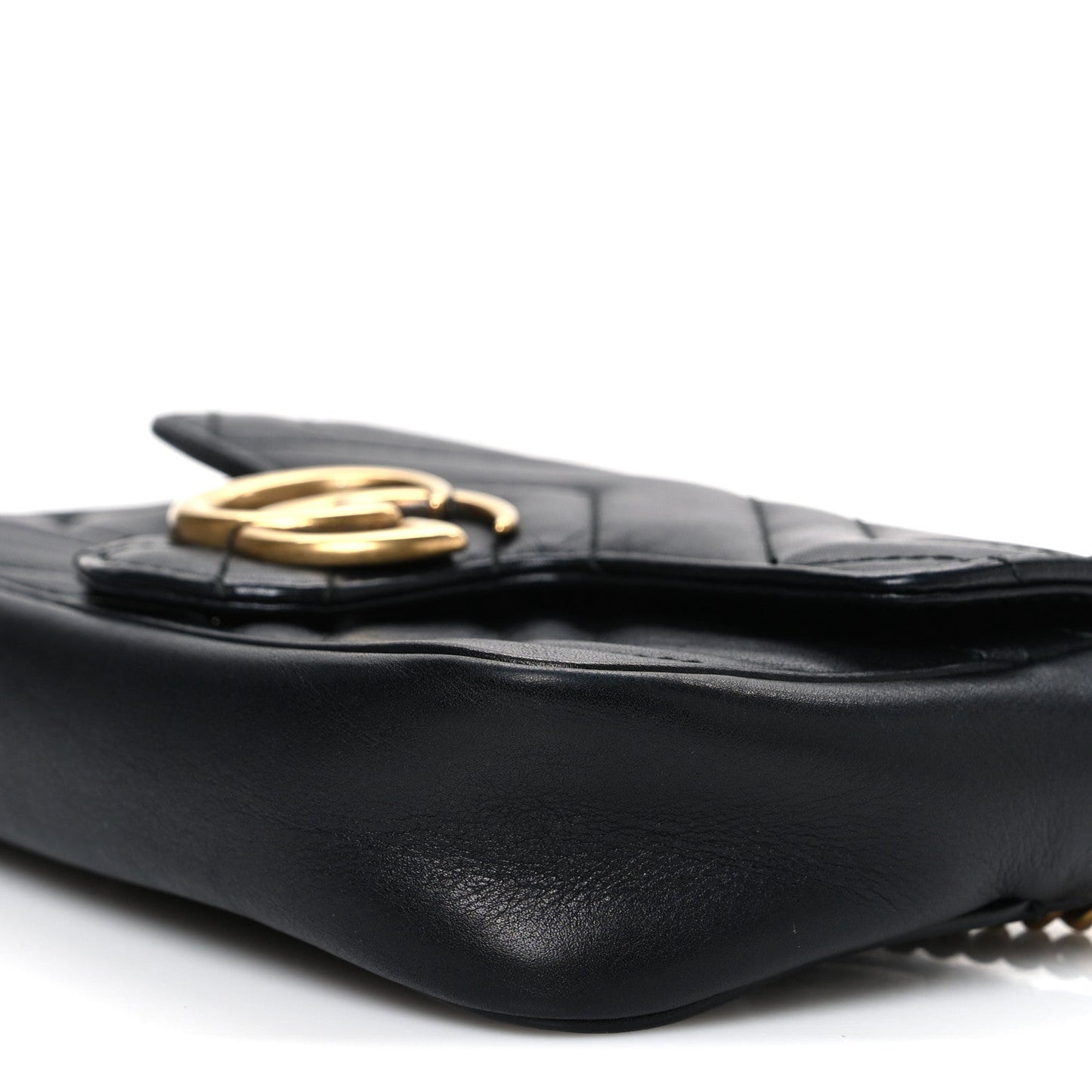 Calfskin Matelasse Super Mini GG Marmont Shoulder Bag Black