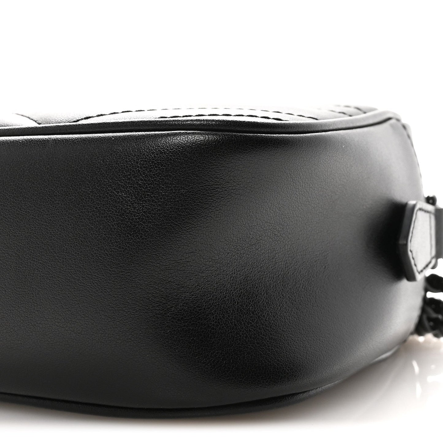 Calfskin Matelasse Monochrome Small GG Marmont Chain Shoulder Bag Black