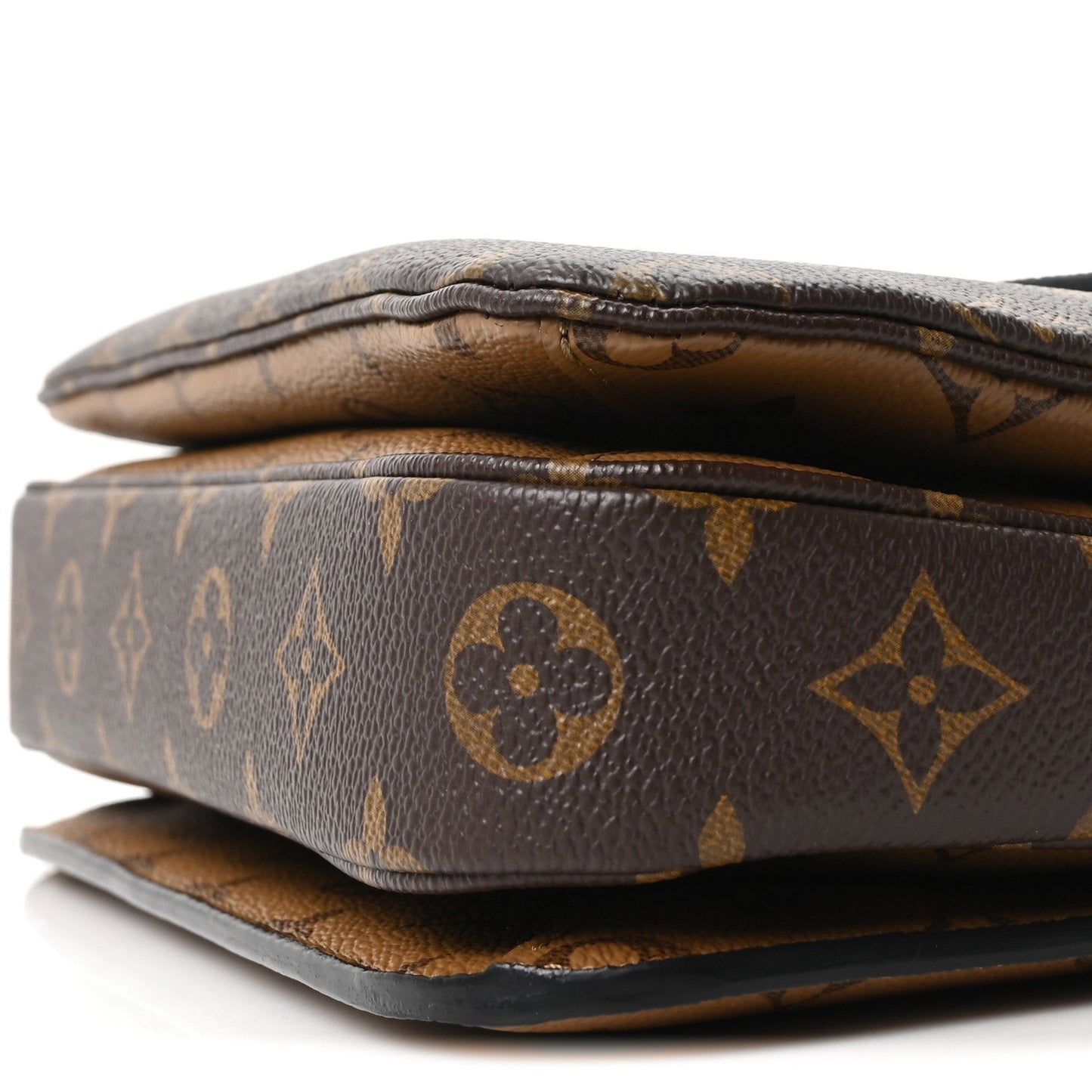 Reverse Monogram Pochette Metis