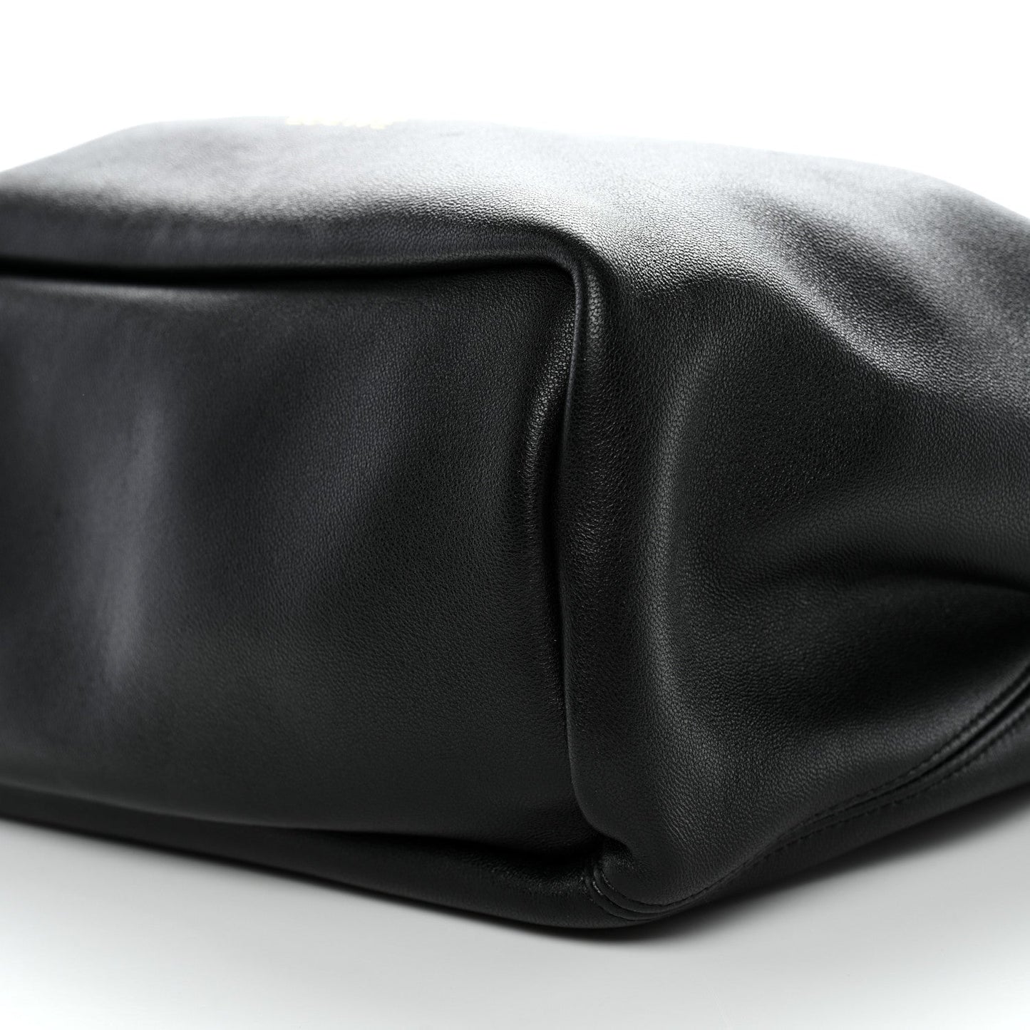 Mellow Nappa Small Monochrome Squeeze Bag Black
