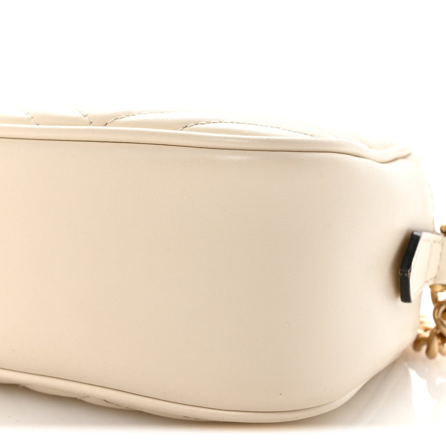 Calfskin Matelasse Small GG Marmont Chain Shoulder Bag White