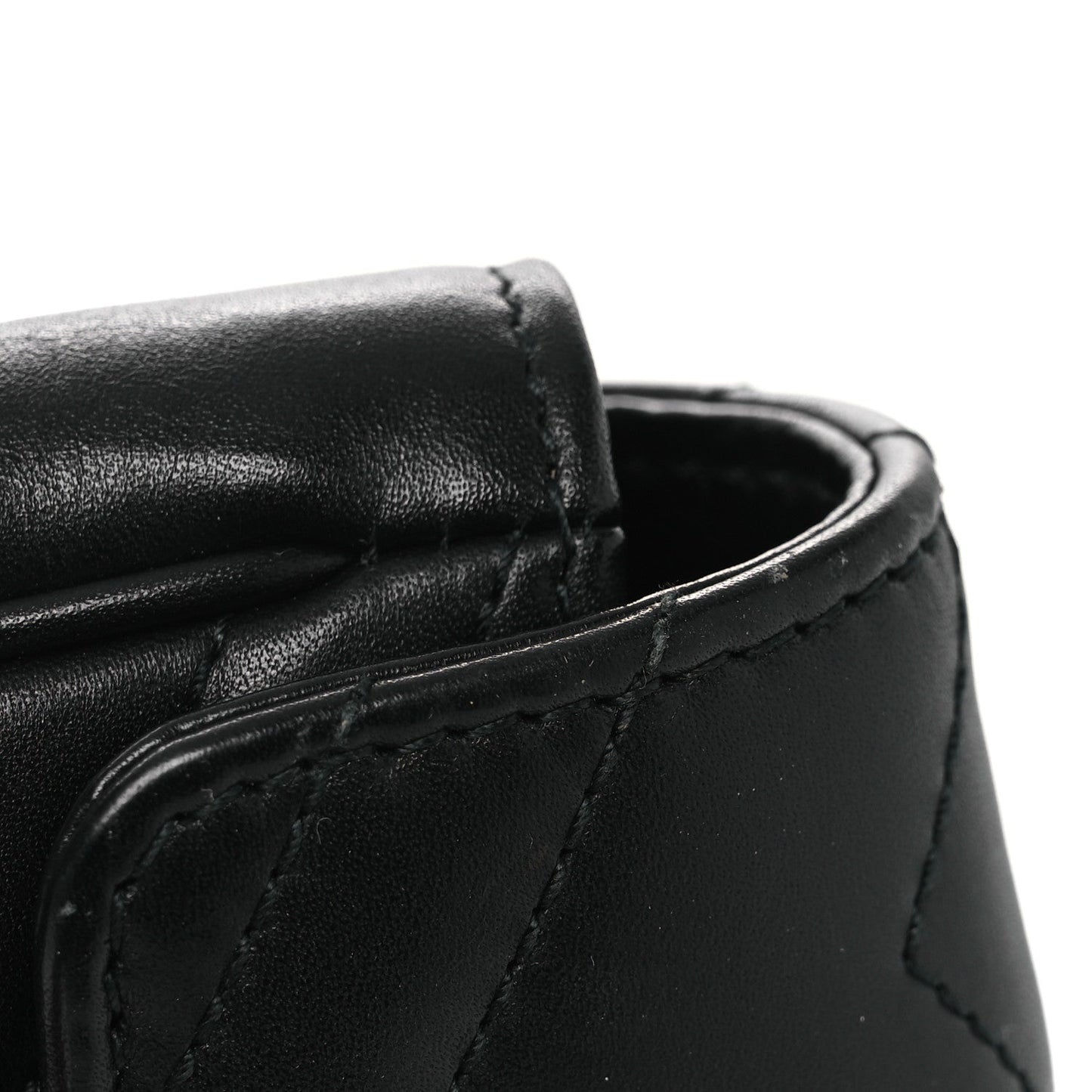 Calfskin Matelasse Super Mini GG Marmont Shoulder Bag Black