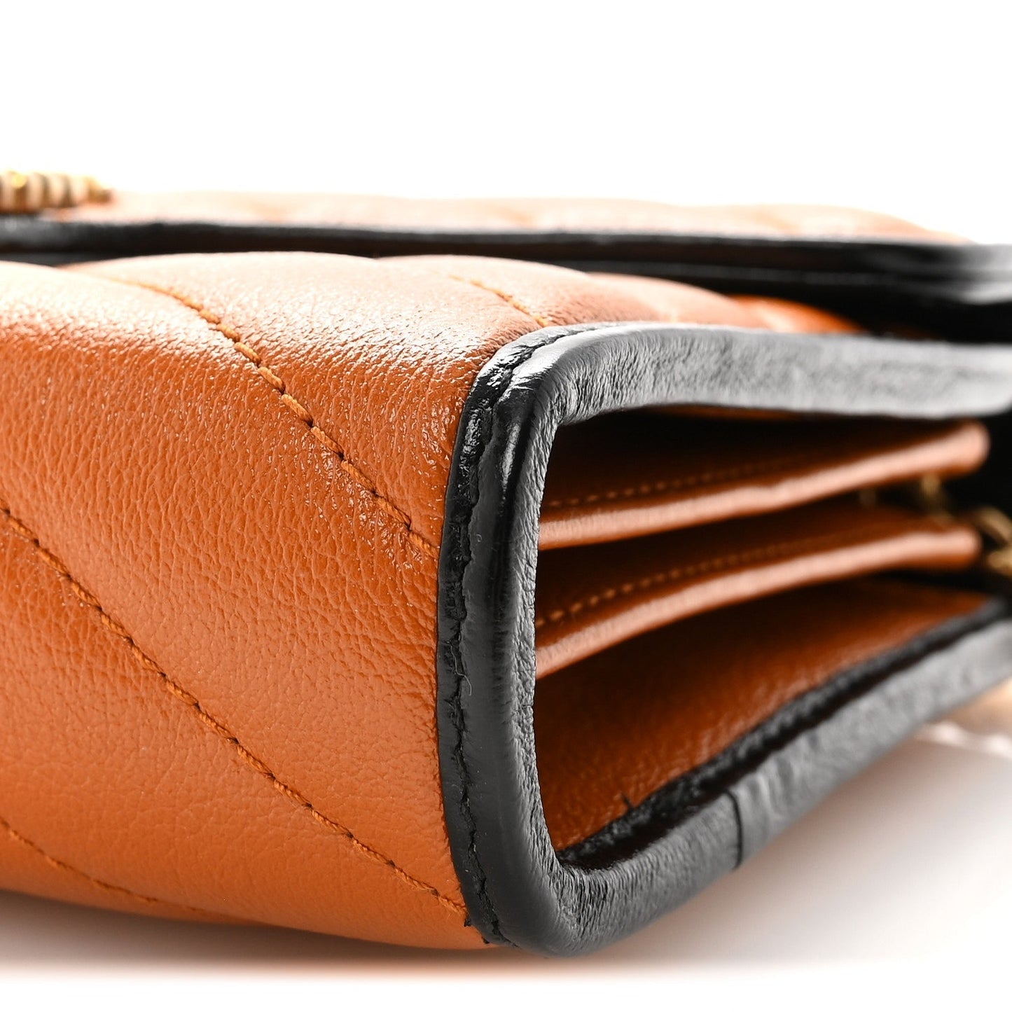 Vintage Effect Calfskin Matelasse Diagonal Torchon GG Marmont Chain Wallet Cognac