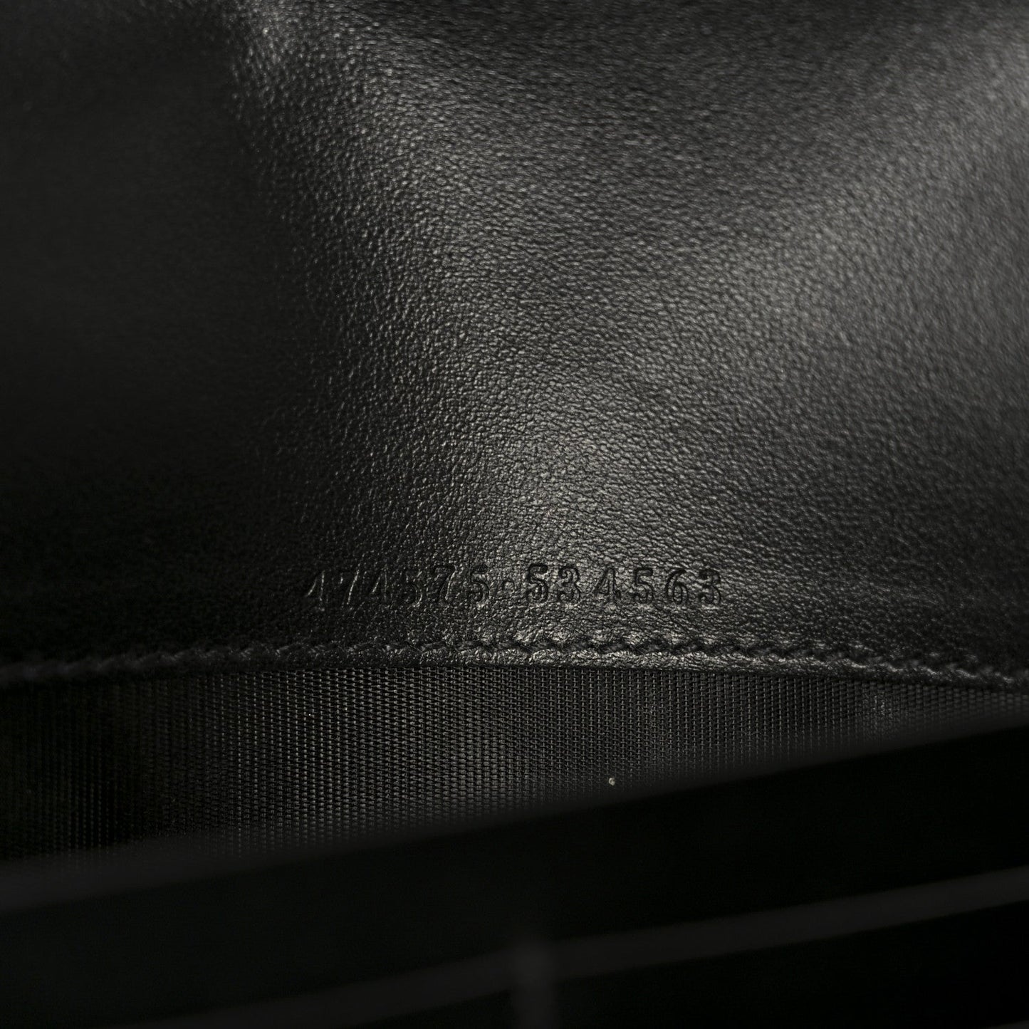 Calfskin Matelasse GG Marmont Chain Wallet Black