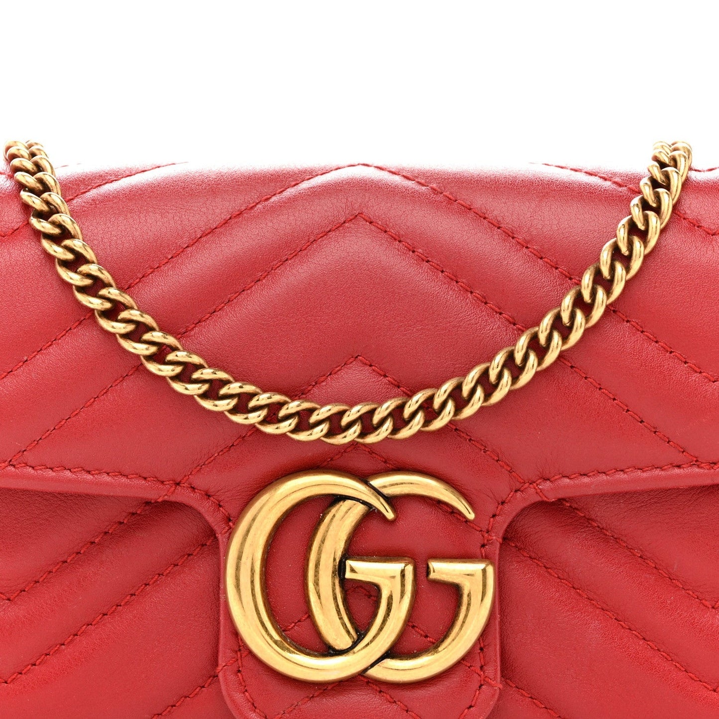 Calfskin Matelasse Super Mini GG Marmont Shoulder Bag Hibiscus Red