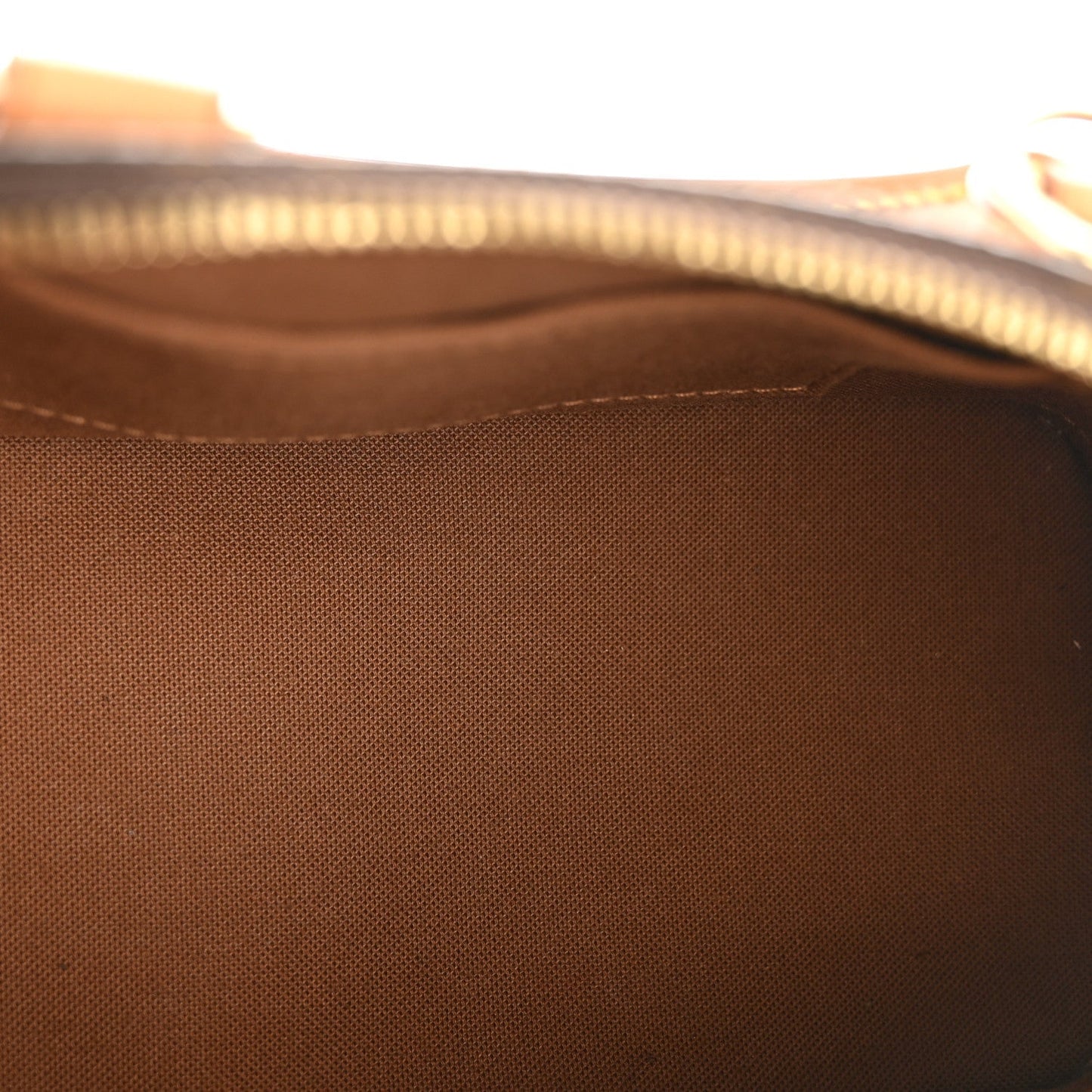 Monogram Alma BB
