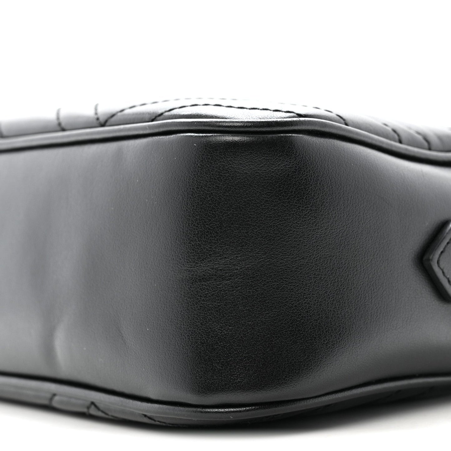 Calfskin Matelasse Monochrome Small GG Marmont Chain Shoulder Bag Black