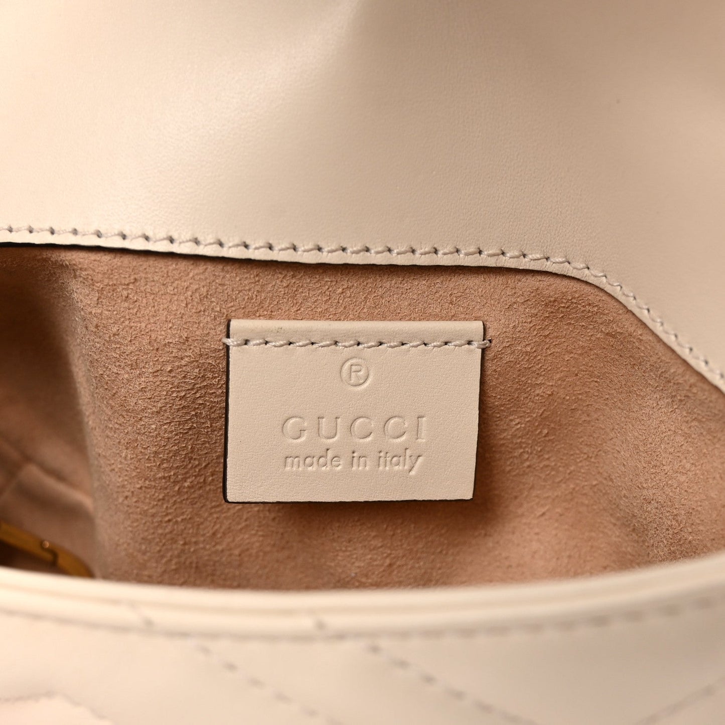 Calfskin Matelasse Super Mini GG Marmont Shoulder Bag White