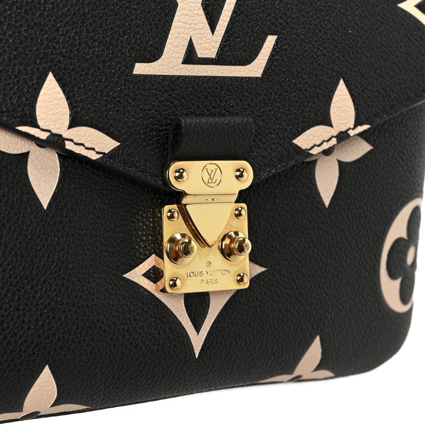 Empreinte Monogram Giant Pochette Metis Black Beige