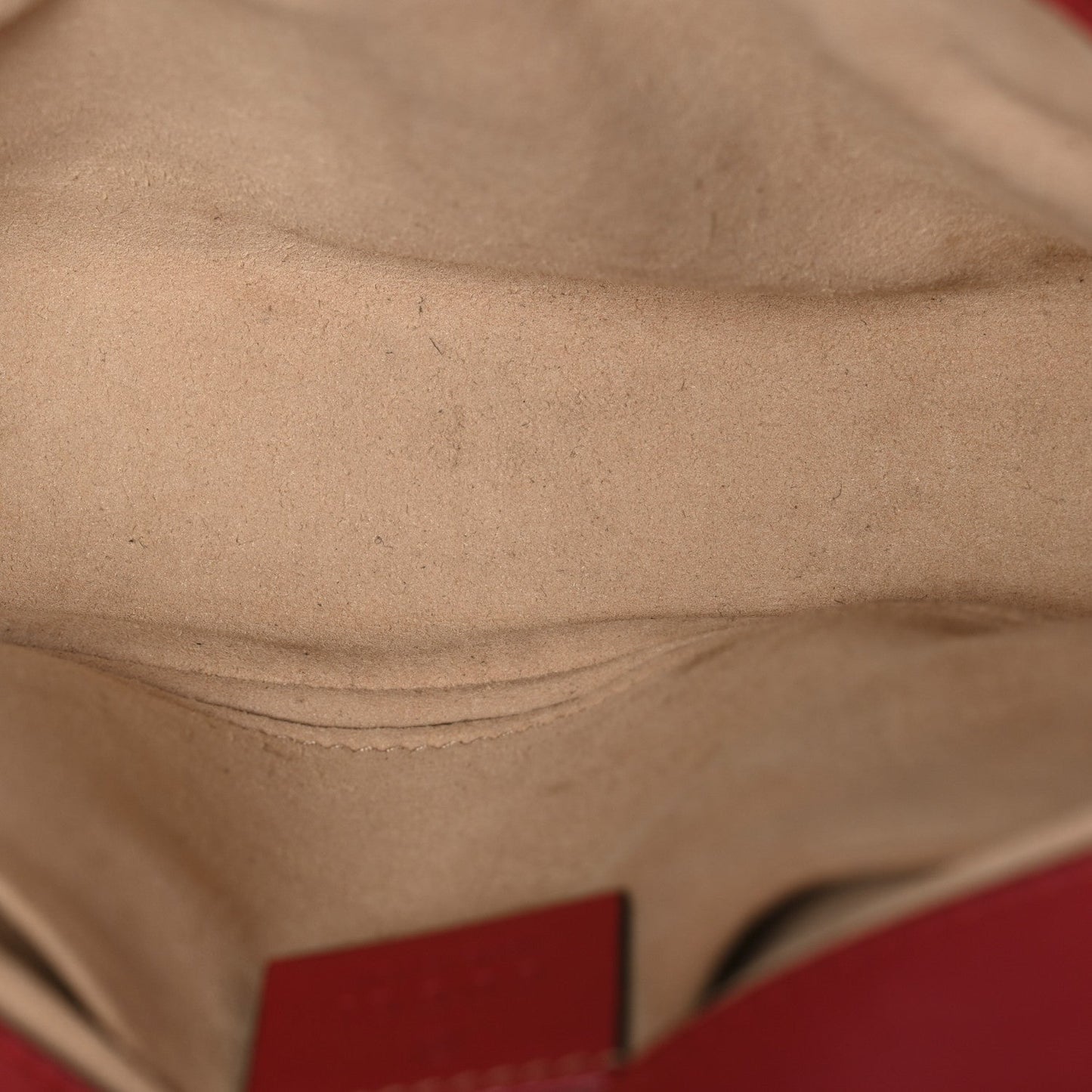 Calfskin Matelasse Mini GG Marmont Shoulder Bag Hibiscus Red