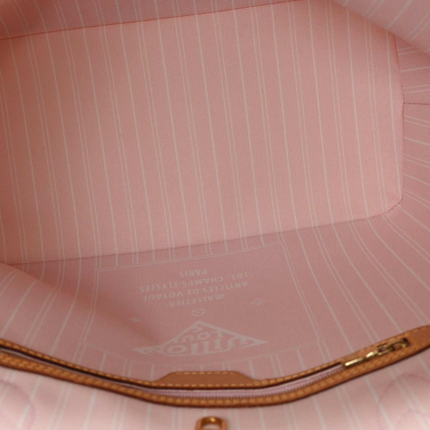 Monogram Giant By The Pool Neverfull MM Light Pink
