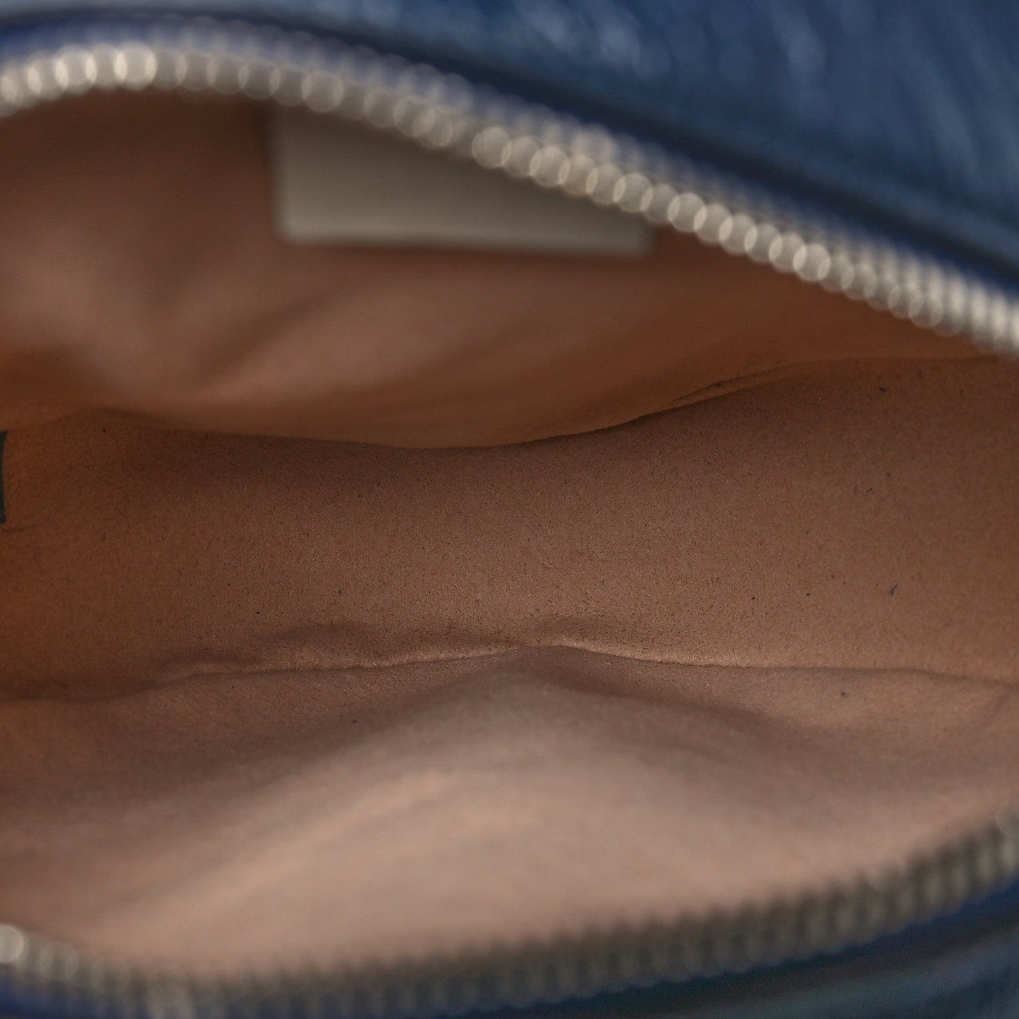 Azalea Calfskin Matelasse Diagonal Mini Torchon GG Marmont Round Shoulder Bag Blue Agata Mystic White