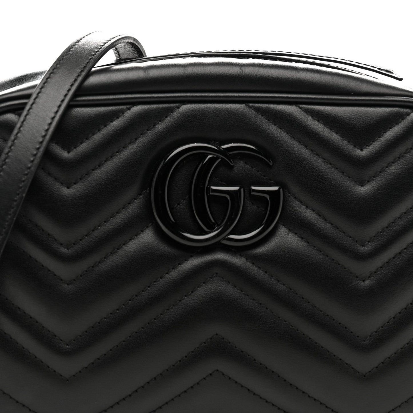 Calfskin Matelasse Monochrome Small GG Marmont Chain Shoulder Bag Black