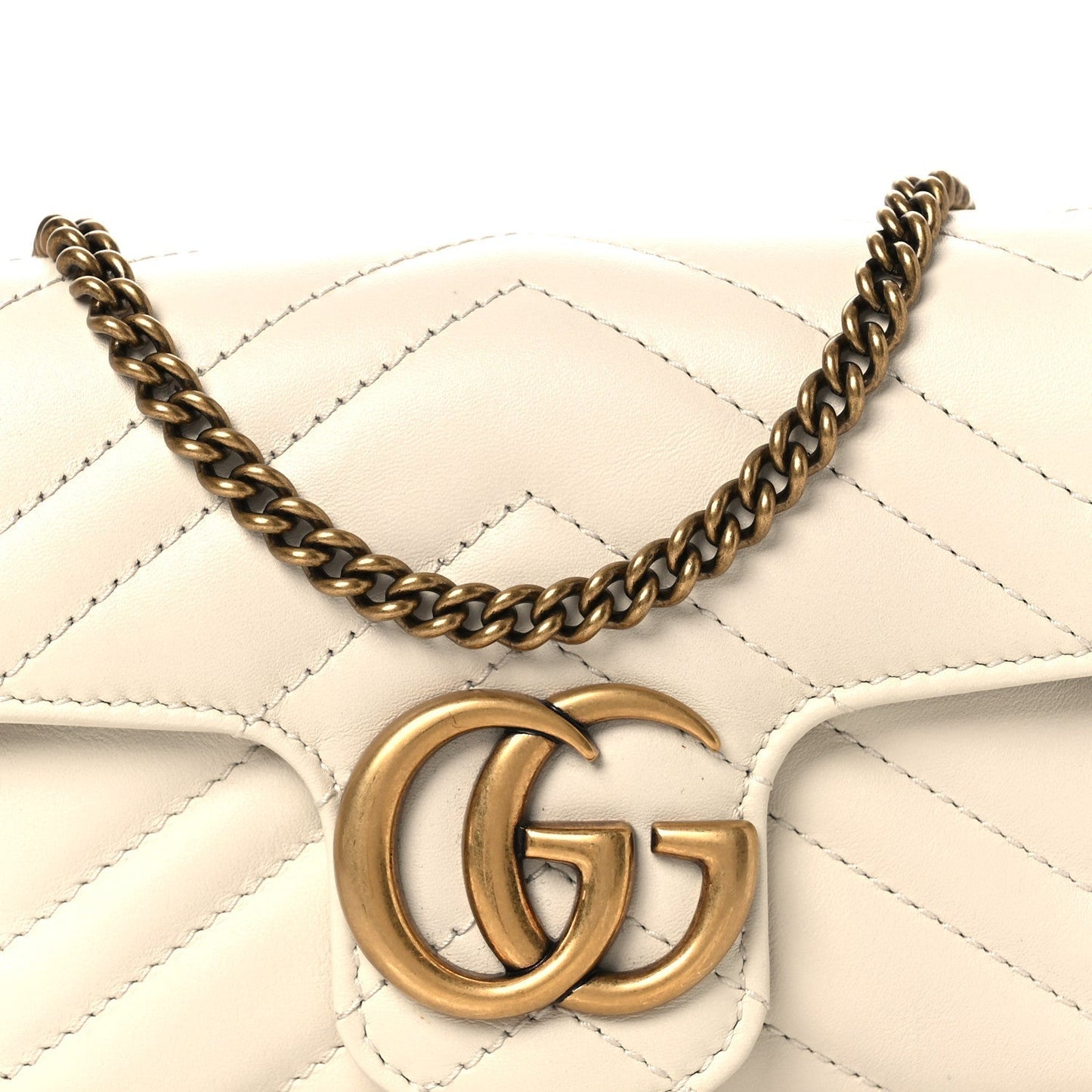 Calfskin Matelasse Super Mini GG Marmont Shoulder Bag White