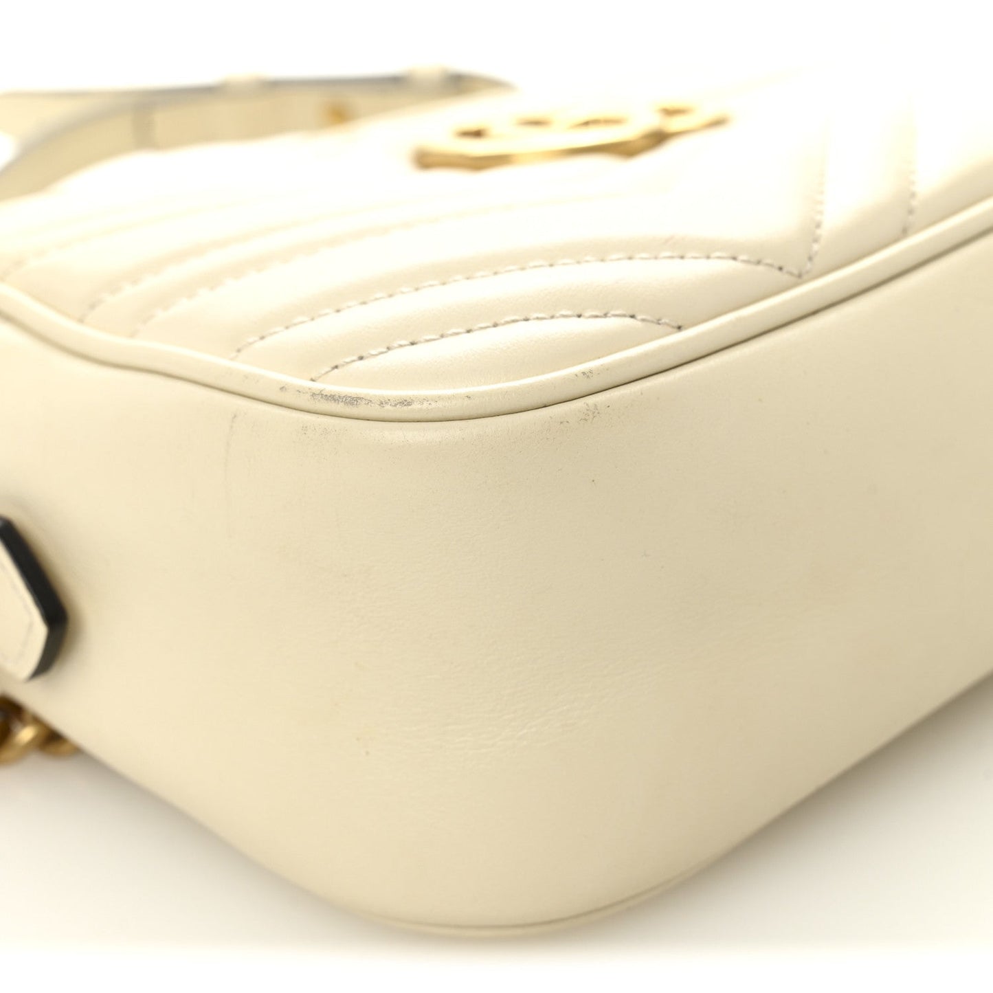 Calfskin Matelasse Small GG Marmont Chain Shoulder Bag White