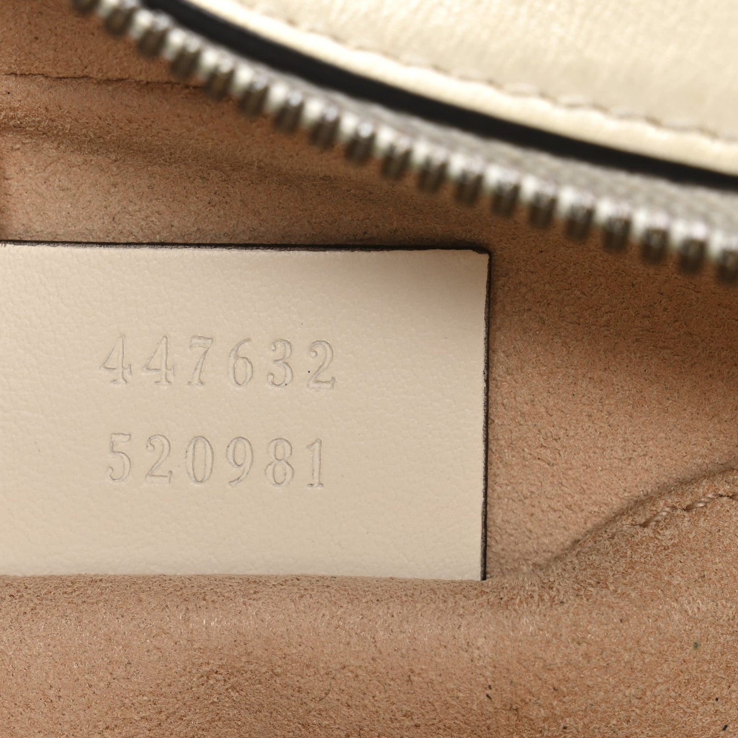 Calfskin Matelasse Small GG Marmont Chain Shoulder Bag White