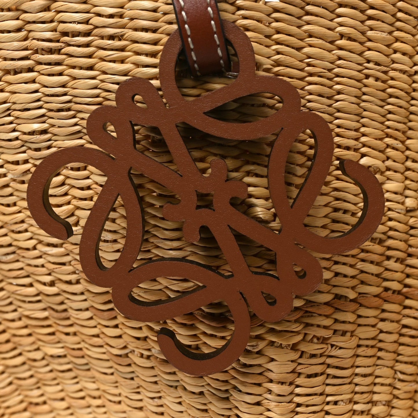Calfskin Raffia Paulas Ibiza Small Shell Basket Tote Bag Natural Tan