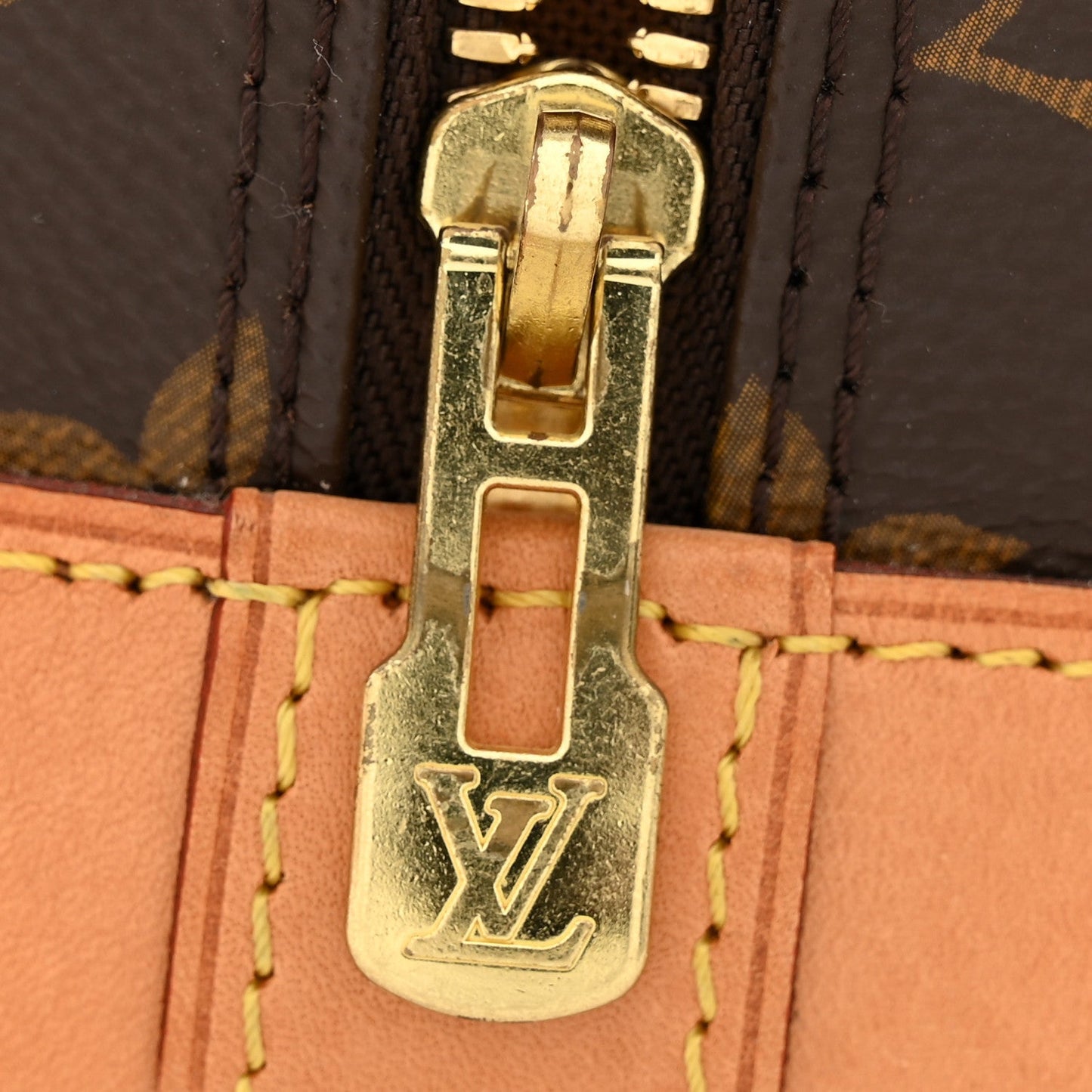 Monogram Alma BB