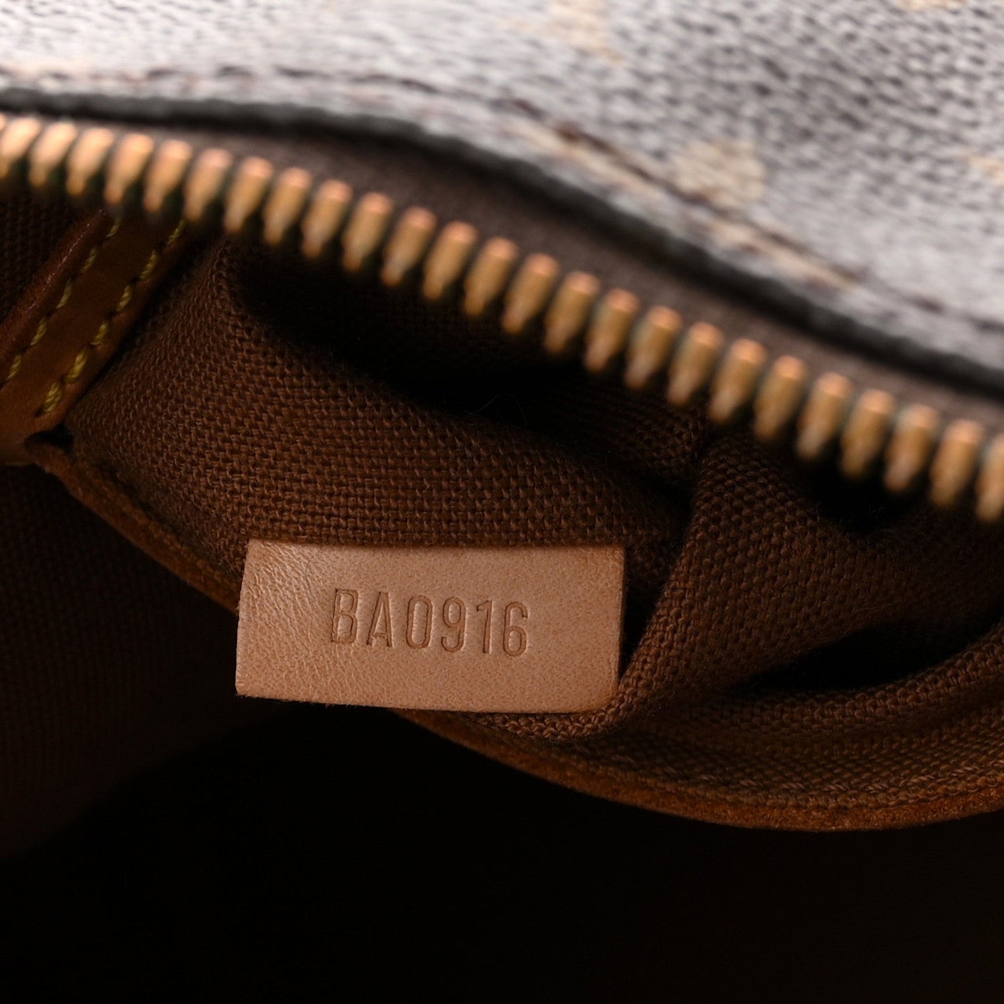 Monogram Alma PM