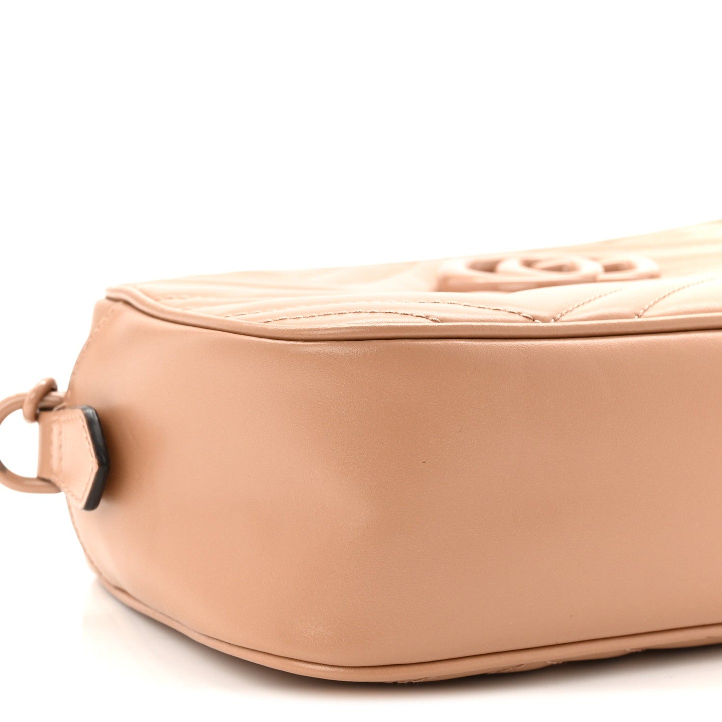 Calfskin Matelasse Monochrome Small GG Marmont Chain Shoulder Bag Camelia