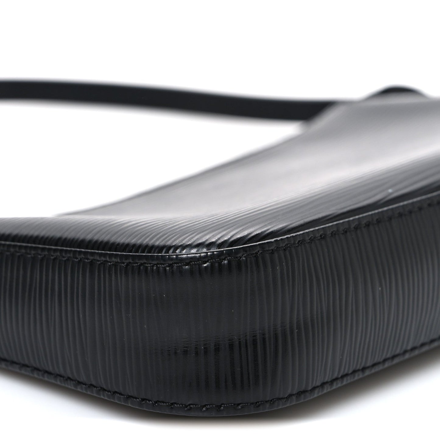 Epi Pochette Accessories NM Black