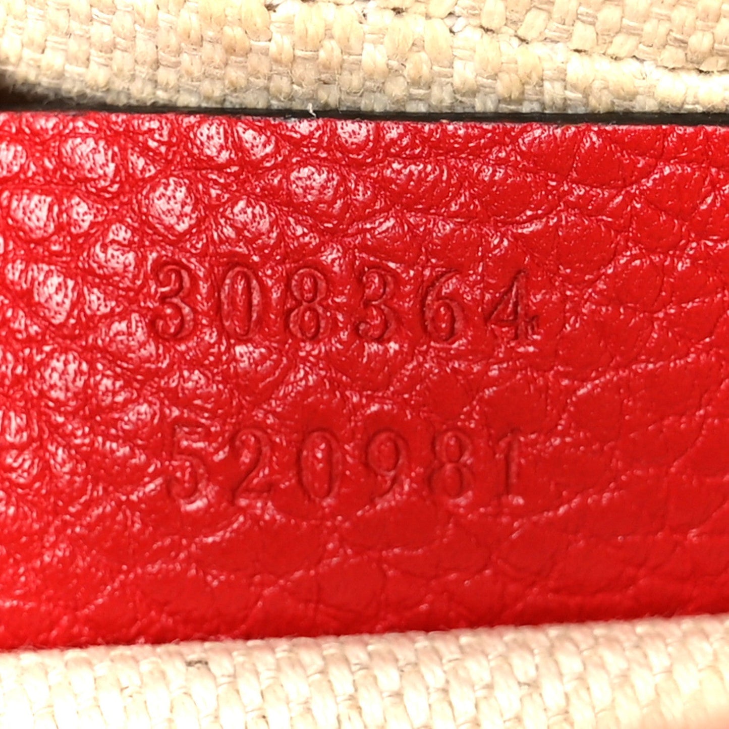 Pebbled Calfskin Small Soho Disco Bag Vibrant Red