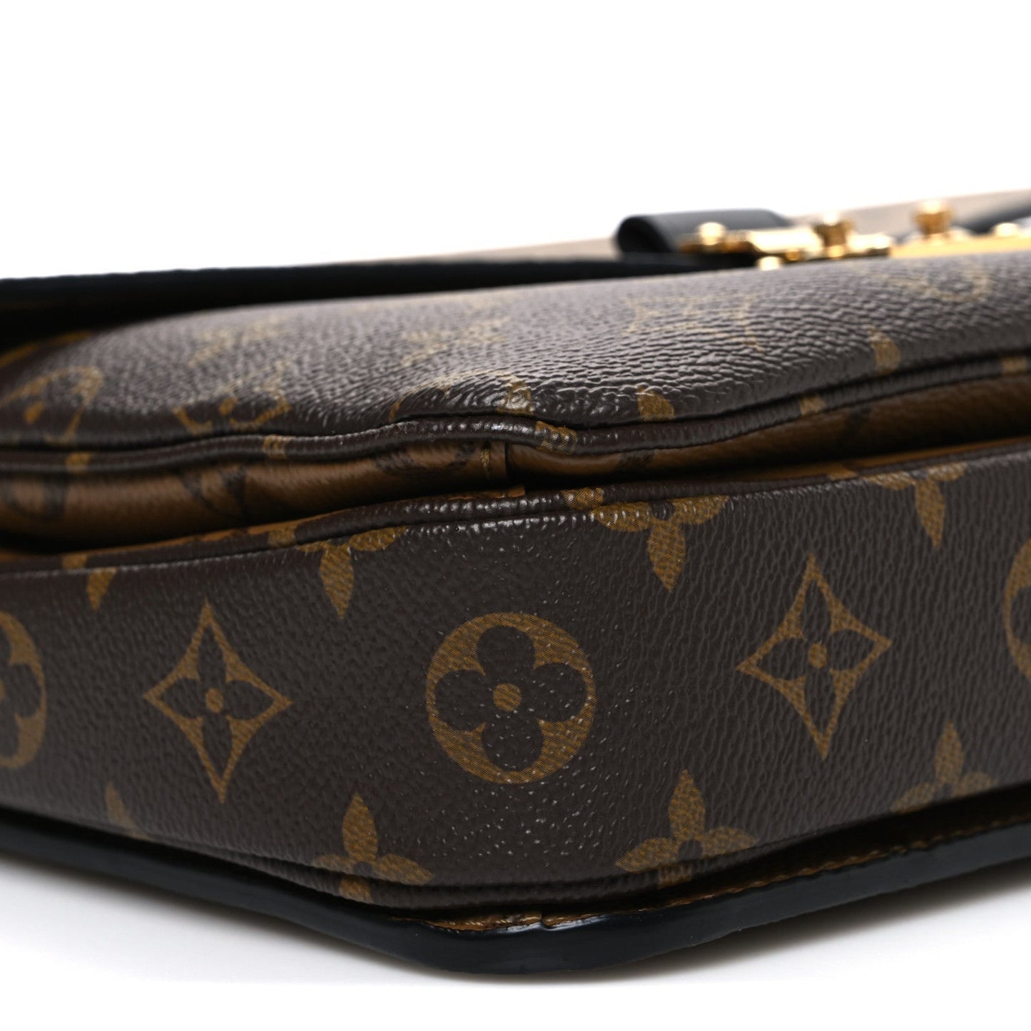 Reverse Monogram Pochette Metis
