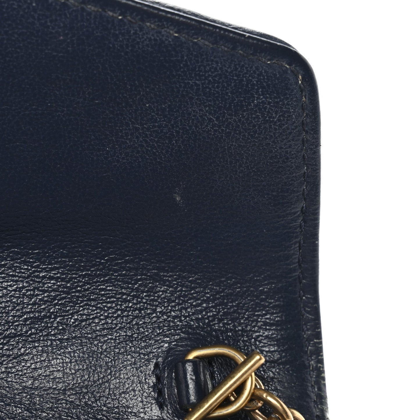 Vintage Effect Calfskin Matelasse Diagonal Torchon GG Marmont Chain Wallet Mystic White Blue Agata