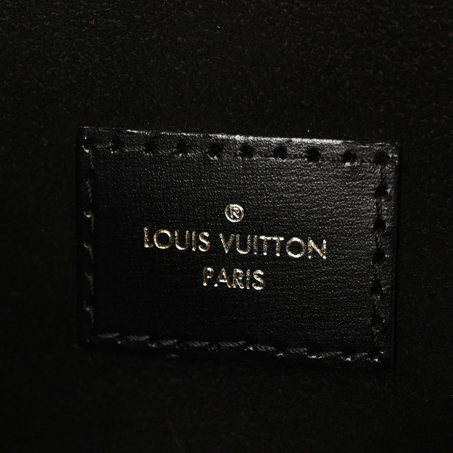 Reverse Monogram Pochette Metis