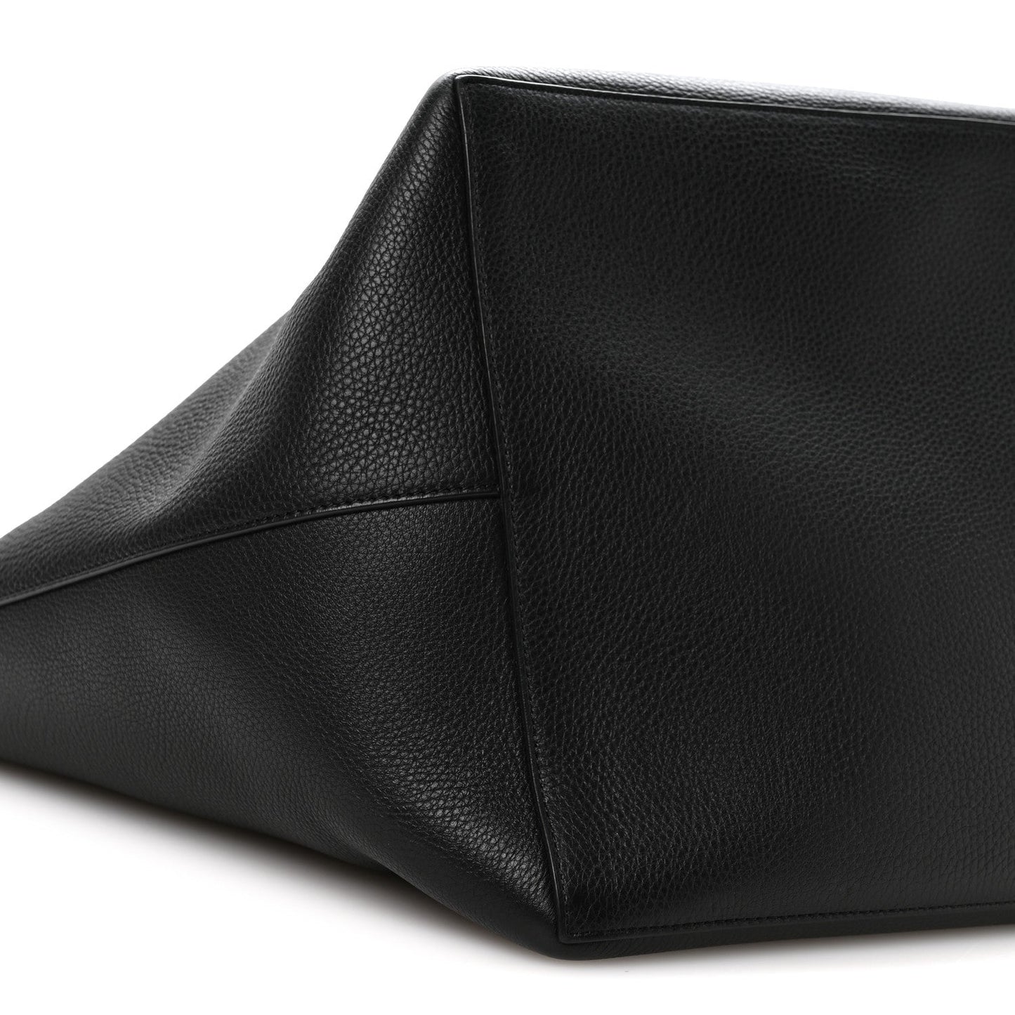 Grained Calfskin Park Tote Three Black