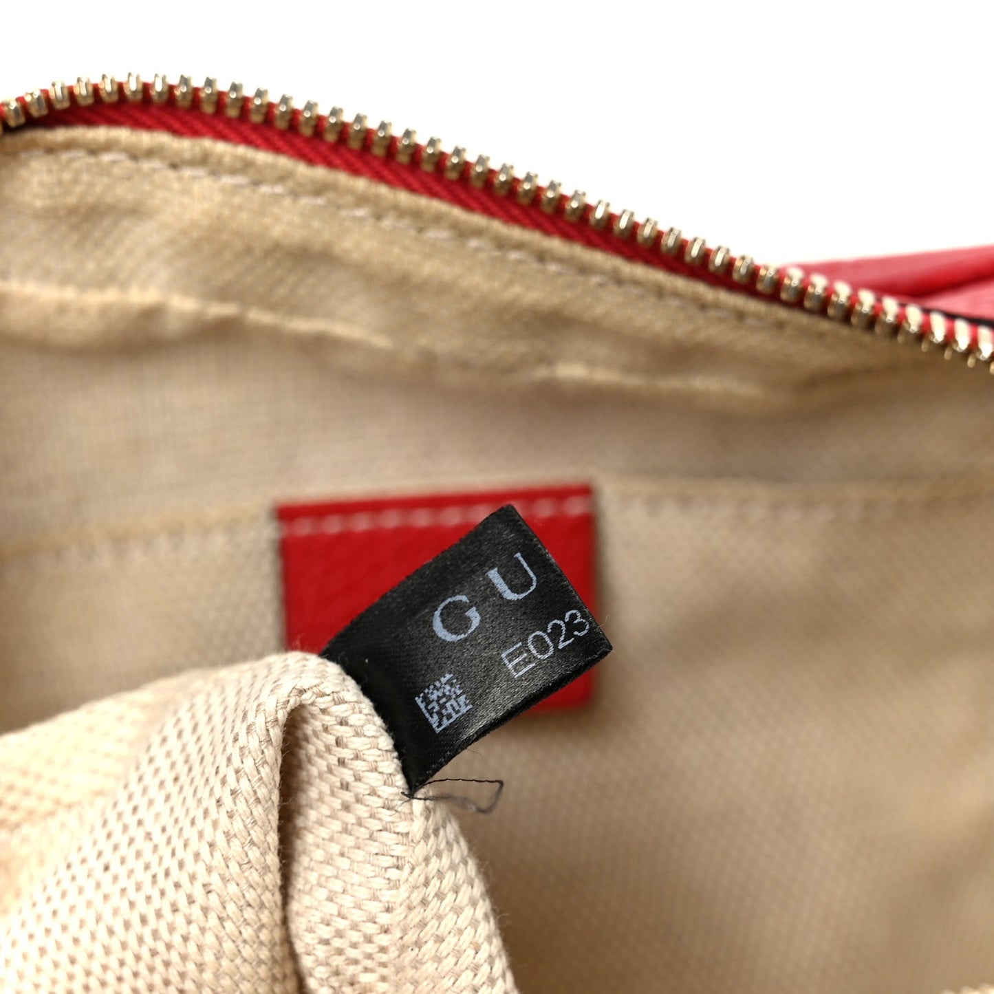 Pebbled Calfskin Small Soho Disco Bag Tabasco Red