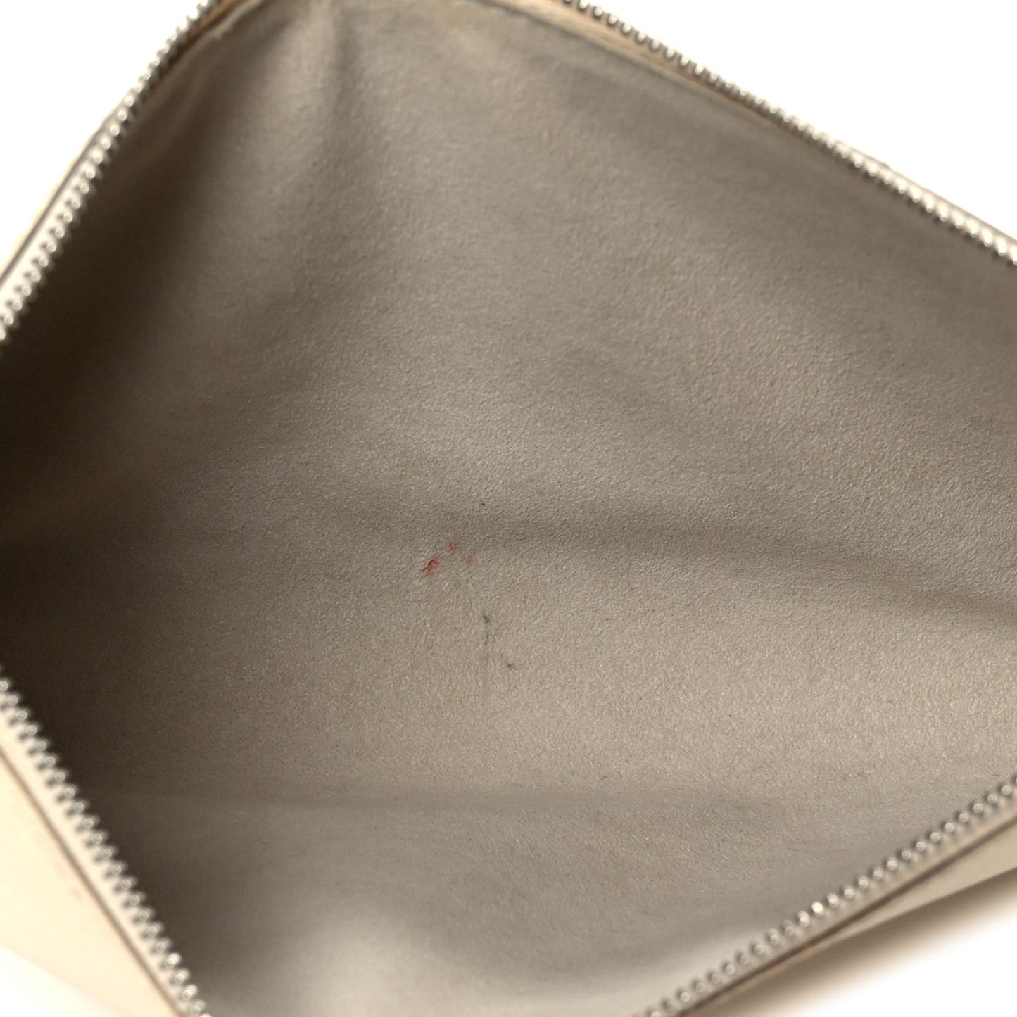 Epi Pochette Accessories 24 Ivory