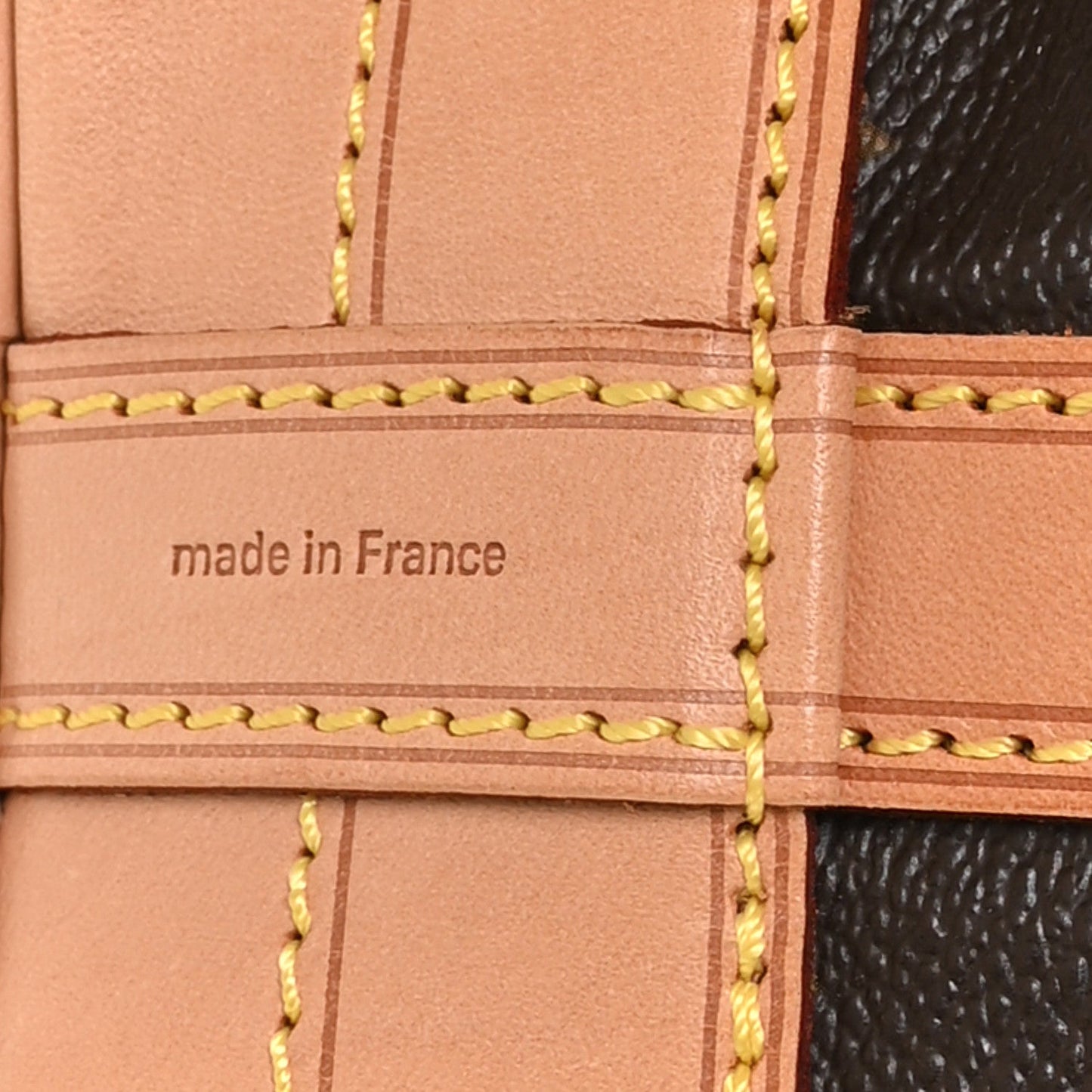 Monogram Noe