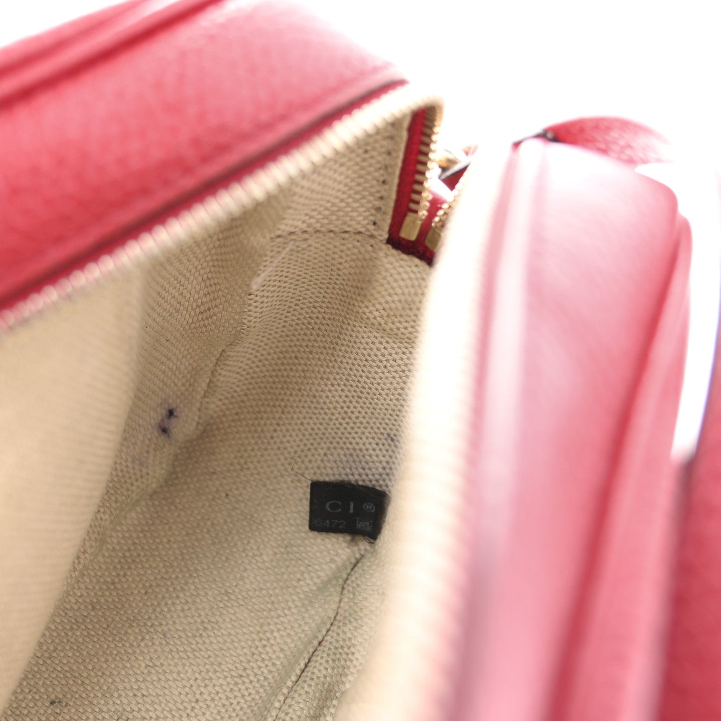 Pebbled Calfskin Small Soho Disco Bag Tabasco Red