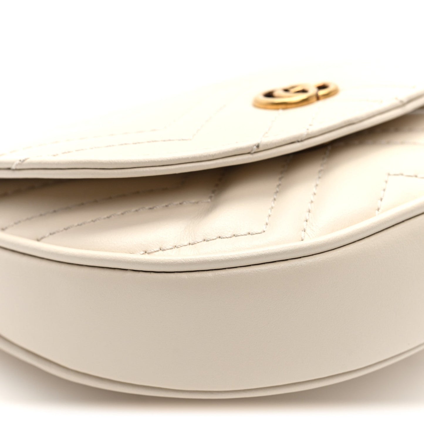 Calfskin Matelasse Mini GG Marmont Chain Belt Bag Mystic White