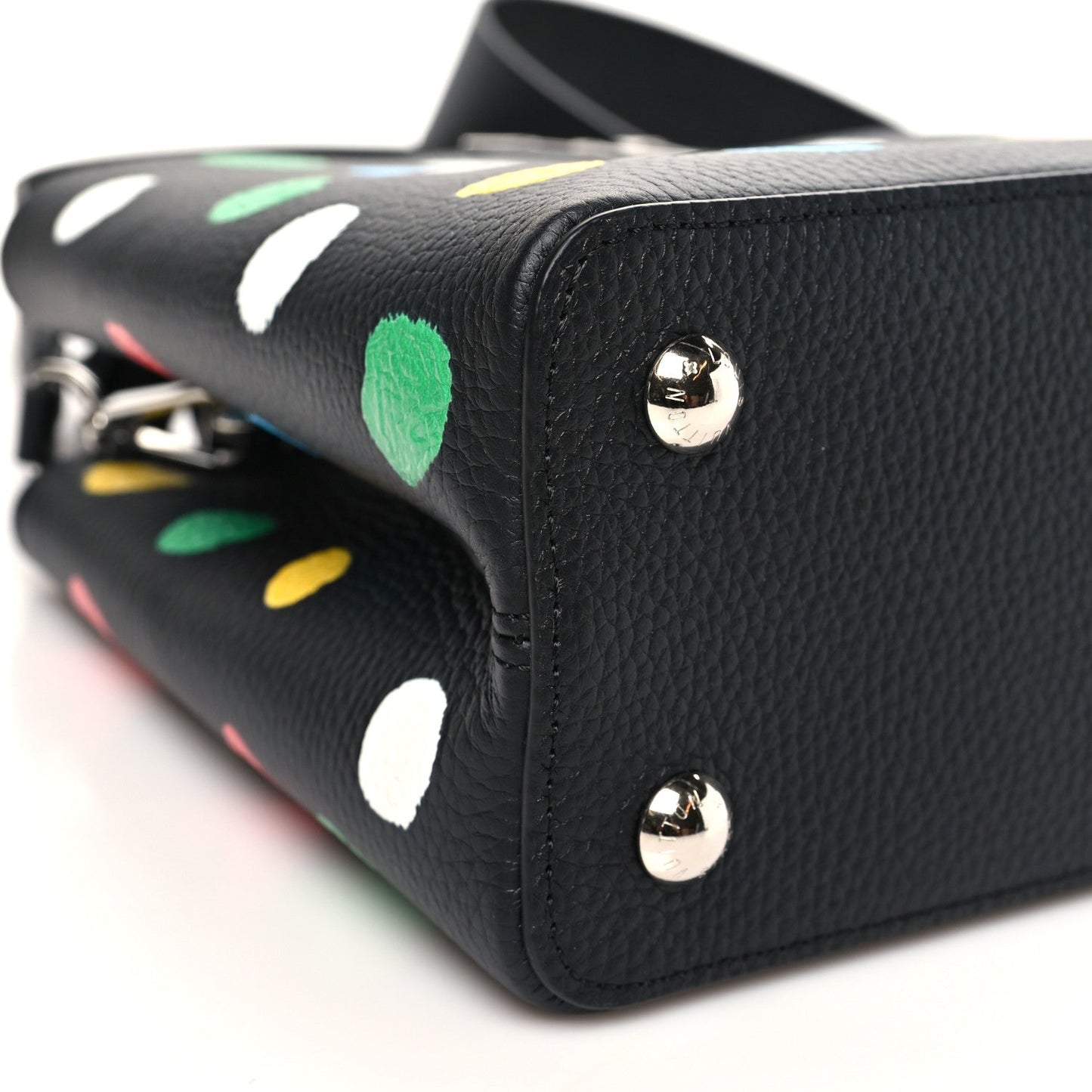 LV X YK Taurillon Capucines MM Black