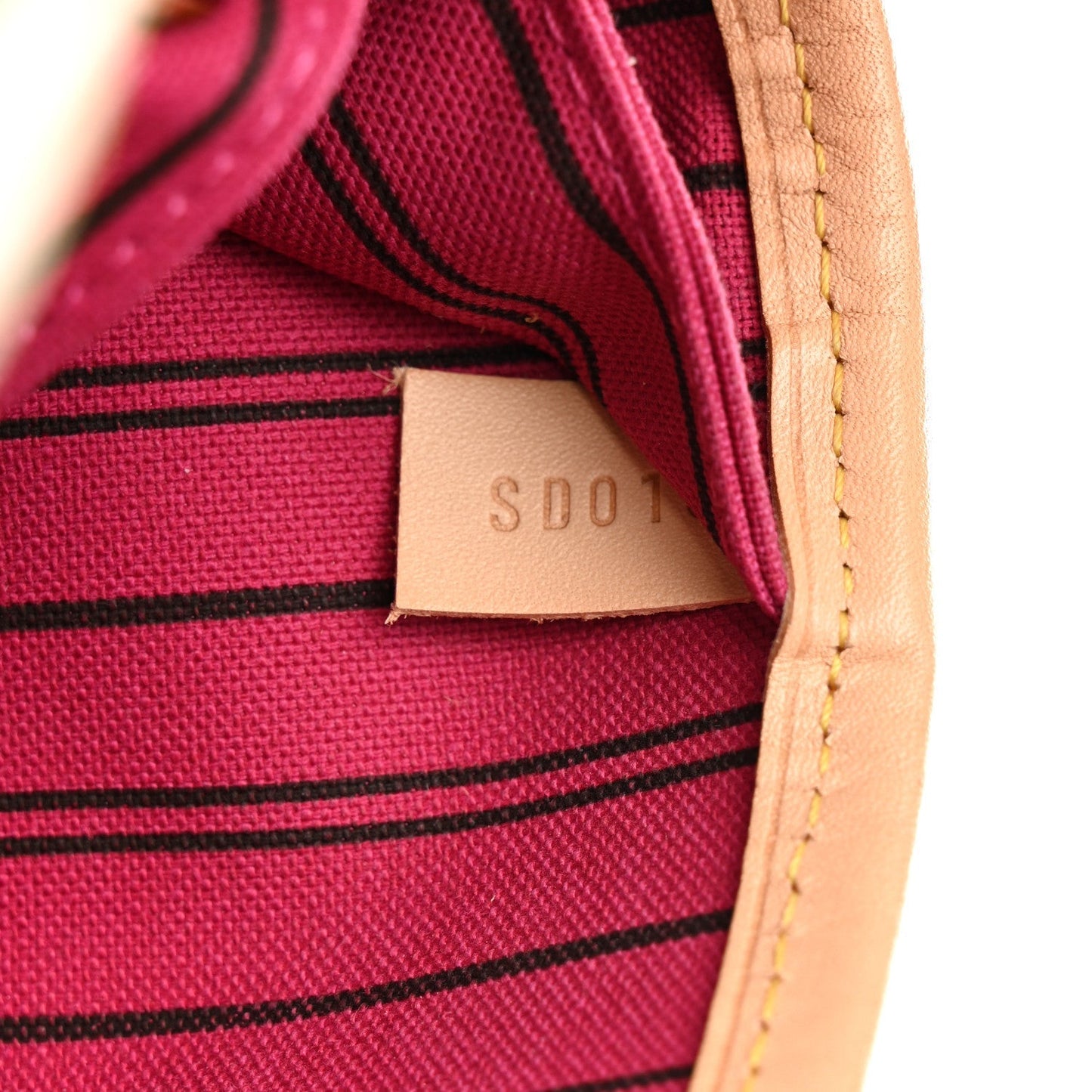 Monogram V Neverfull MM Grenade