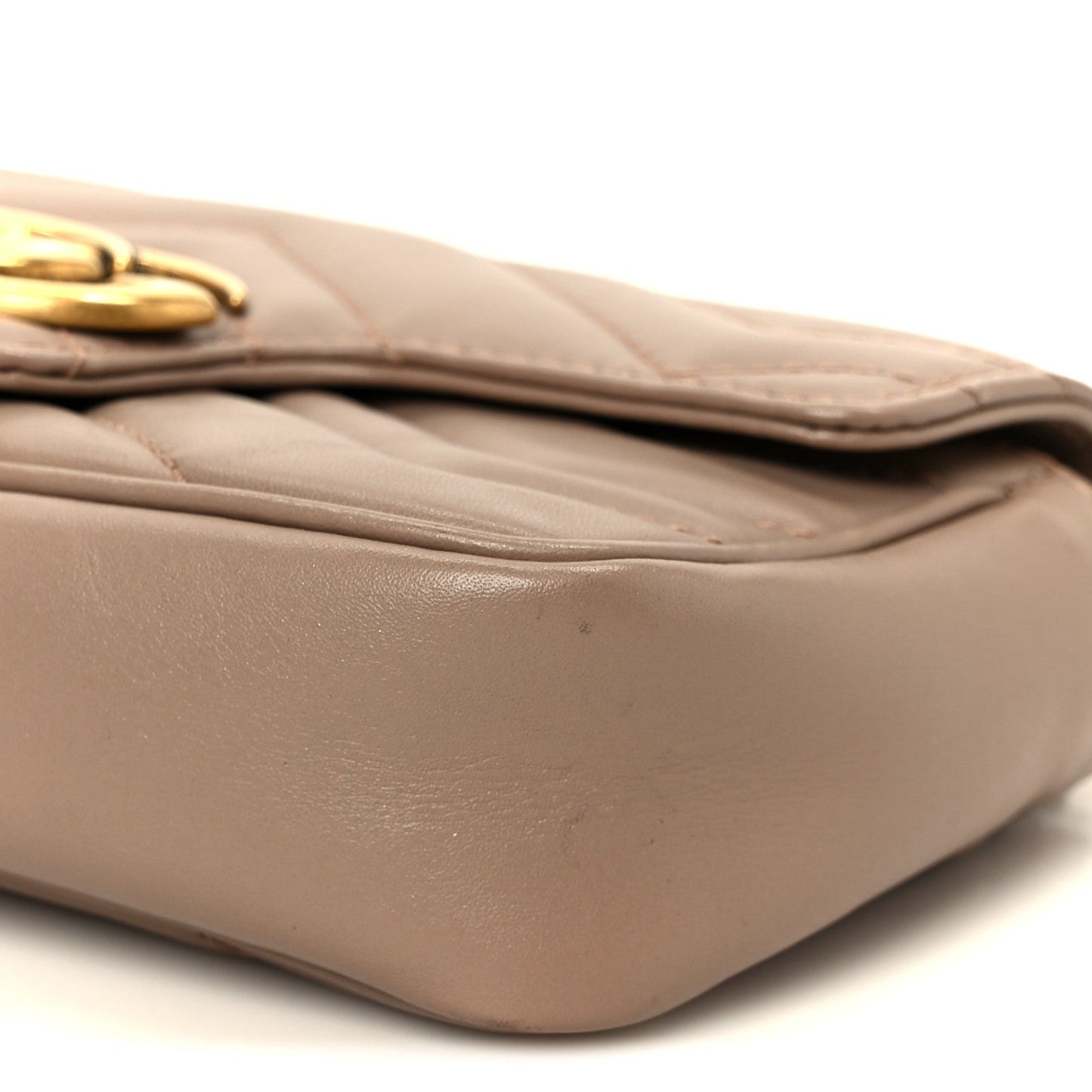 Calfskin Matelasse Super Mini GG Marmont Shoulder Bag Porcelain Rose