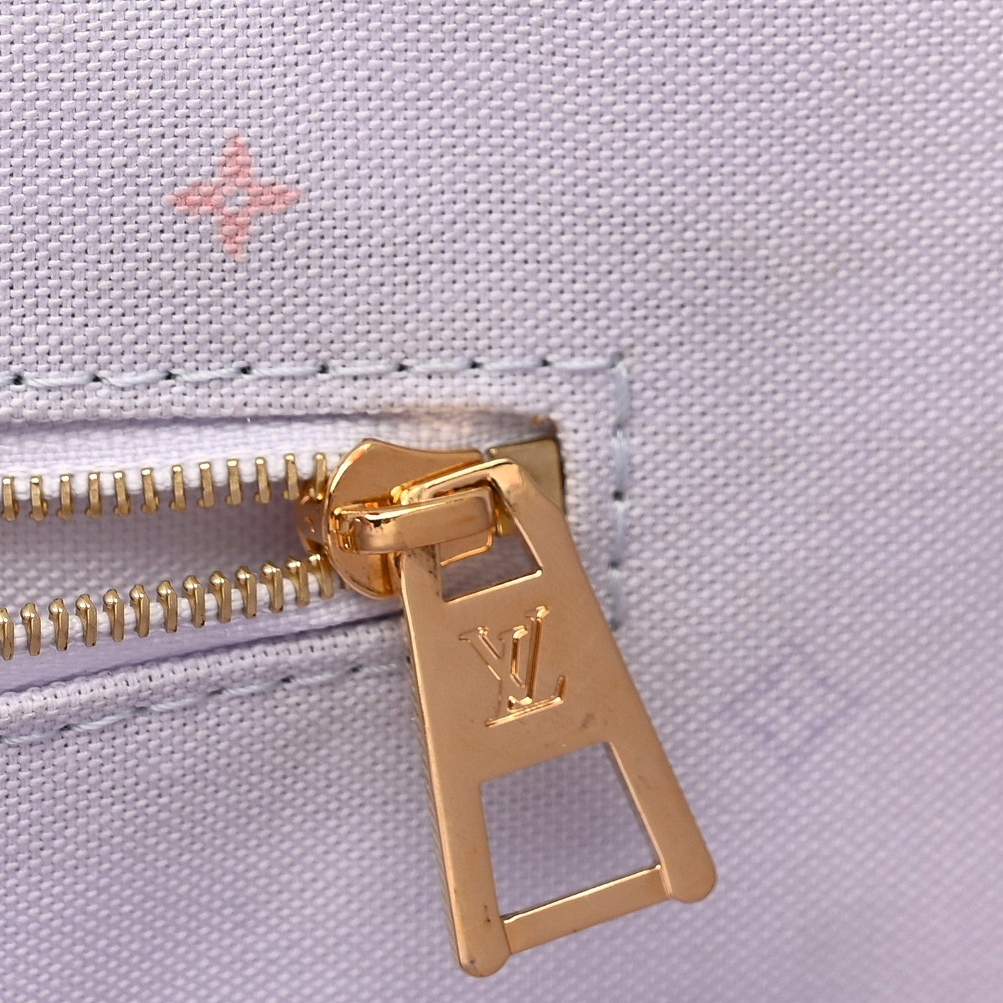 Monogram Giant Spring In The City Onthego GM Sunrise Pastel