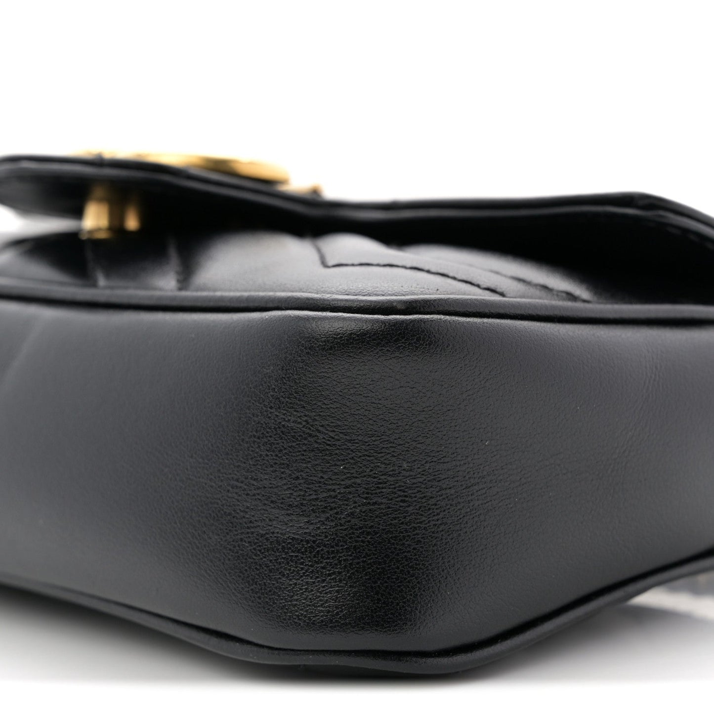 Calfskin Matelasse Super Mini GG Marmont Shoulder Bag Black