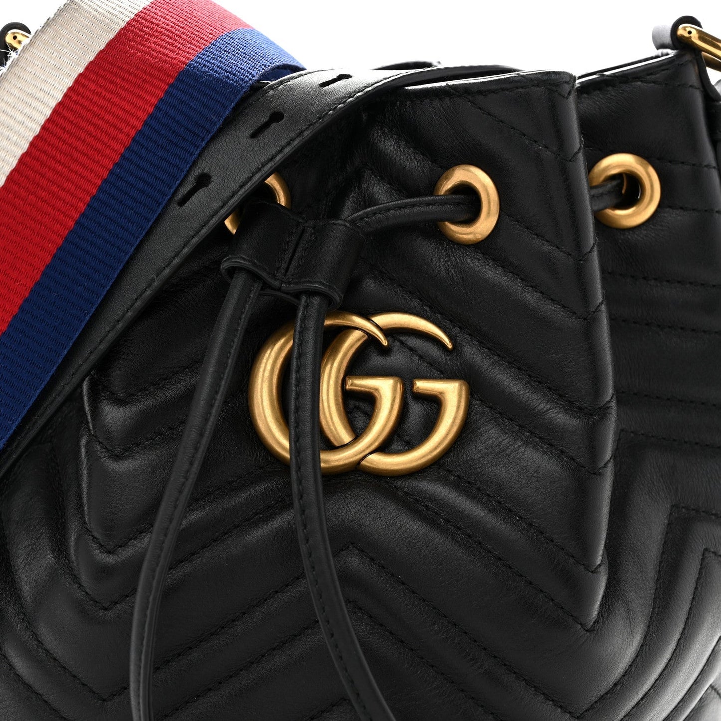 Calfskin Matelasse Sylvie Web GG Marmont Bucket Bag Black