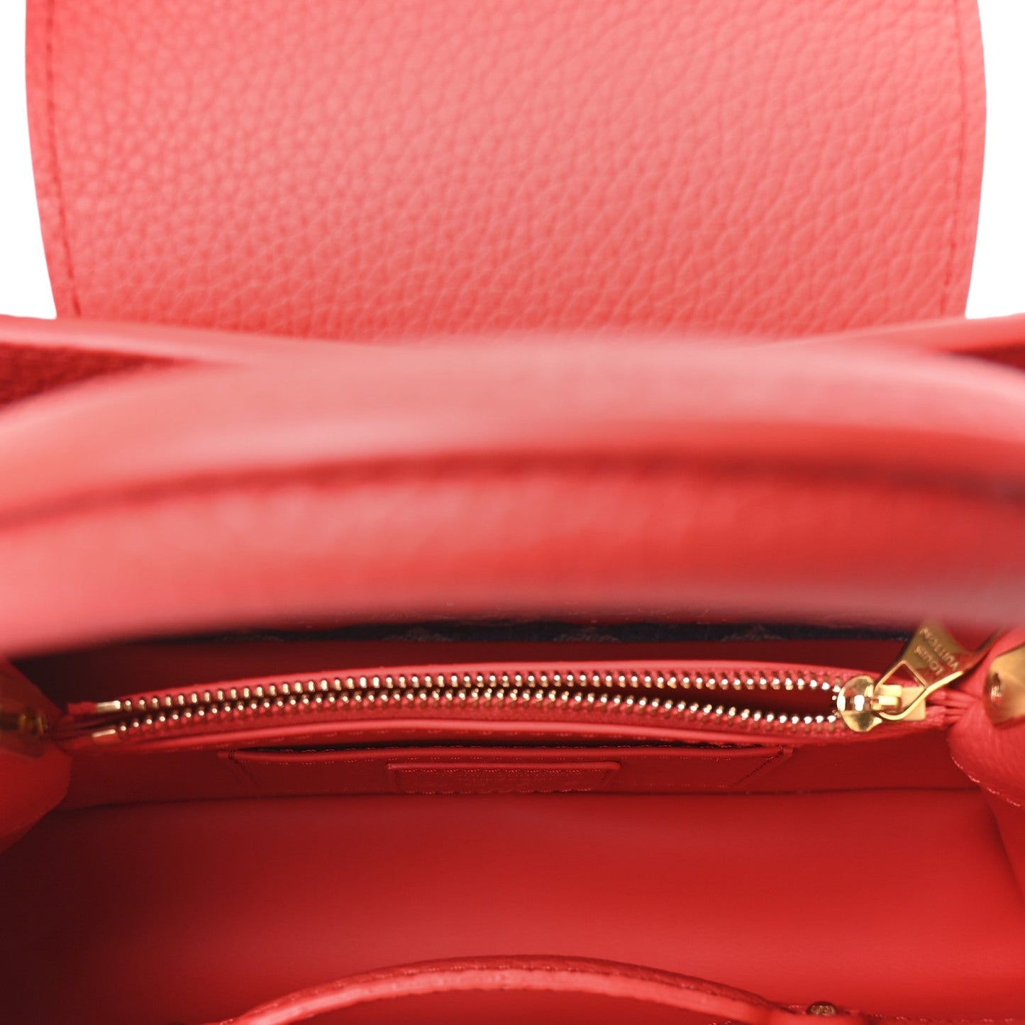 LV X TM Taurillon Cerises Capucines BB Rouge