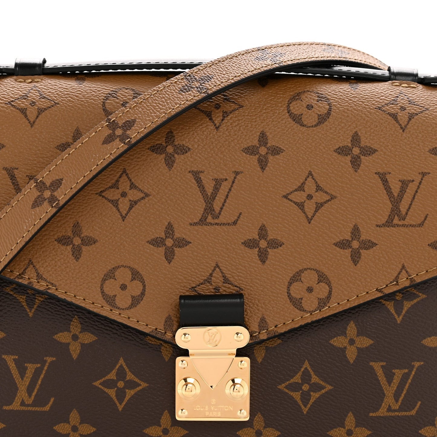 Reverse Monogram Pochette Metis