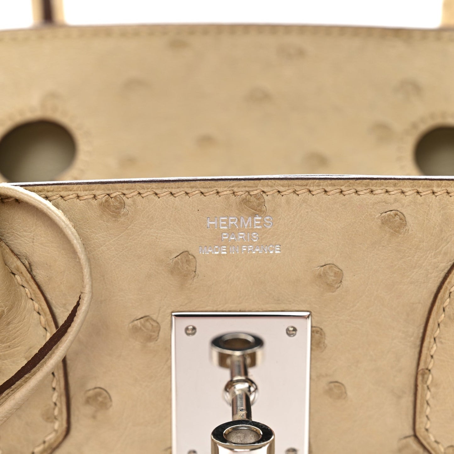 Ostrich Birkin 30 Parchemin